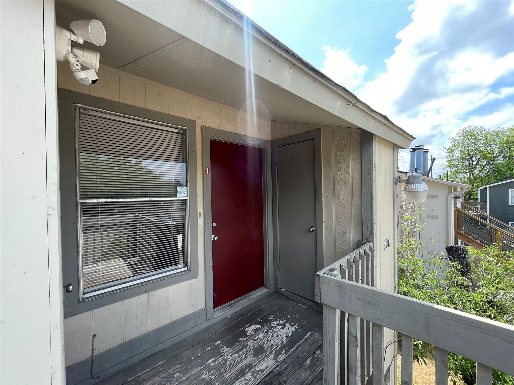 9809 Roxanna Dr D Property Photo