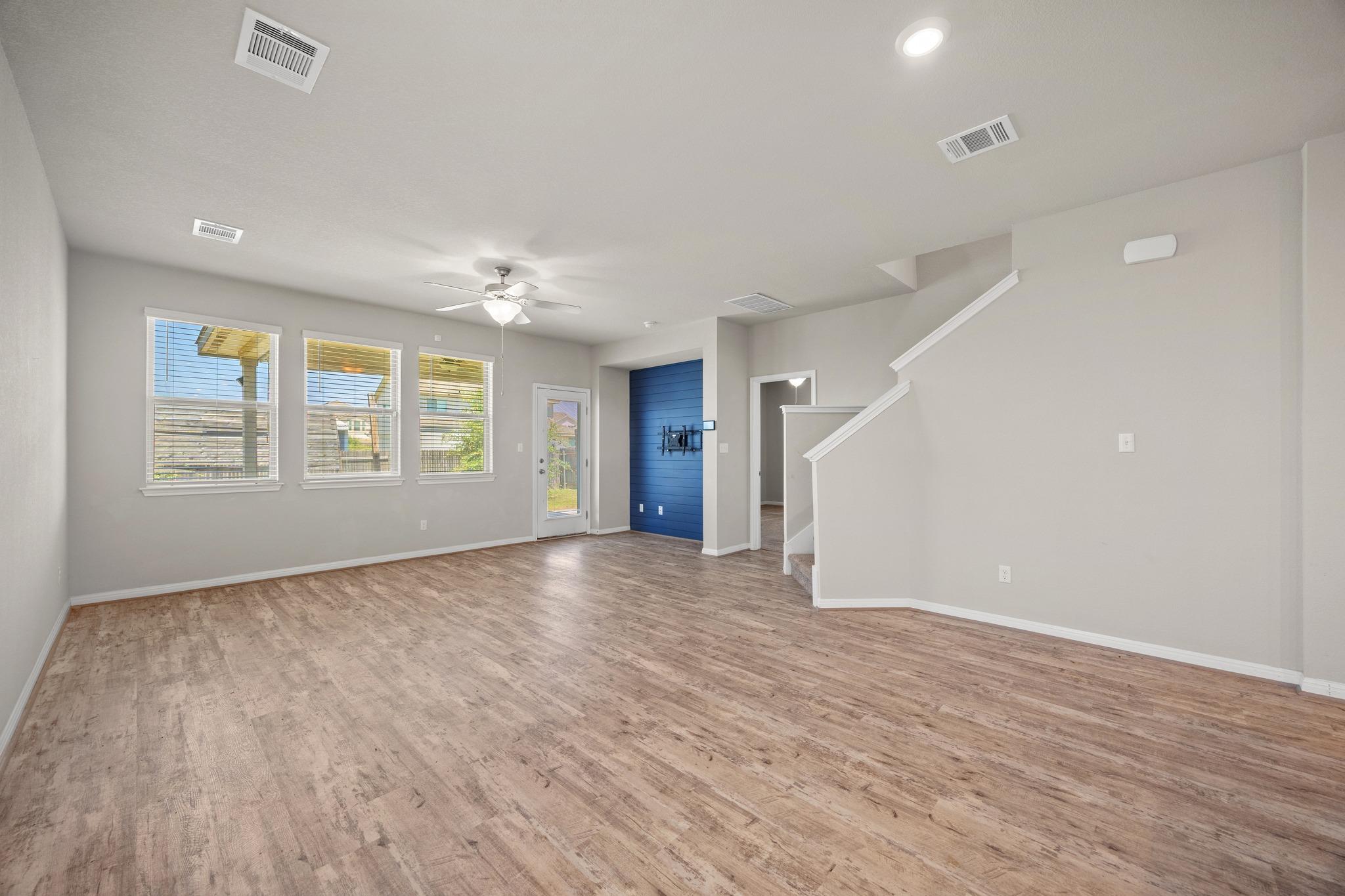 19004 Quebrada Dr Property Photo 13
