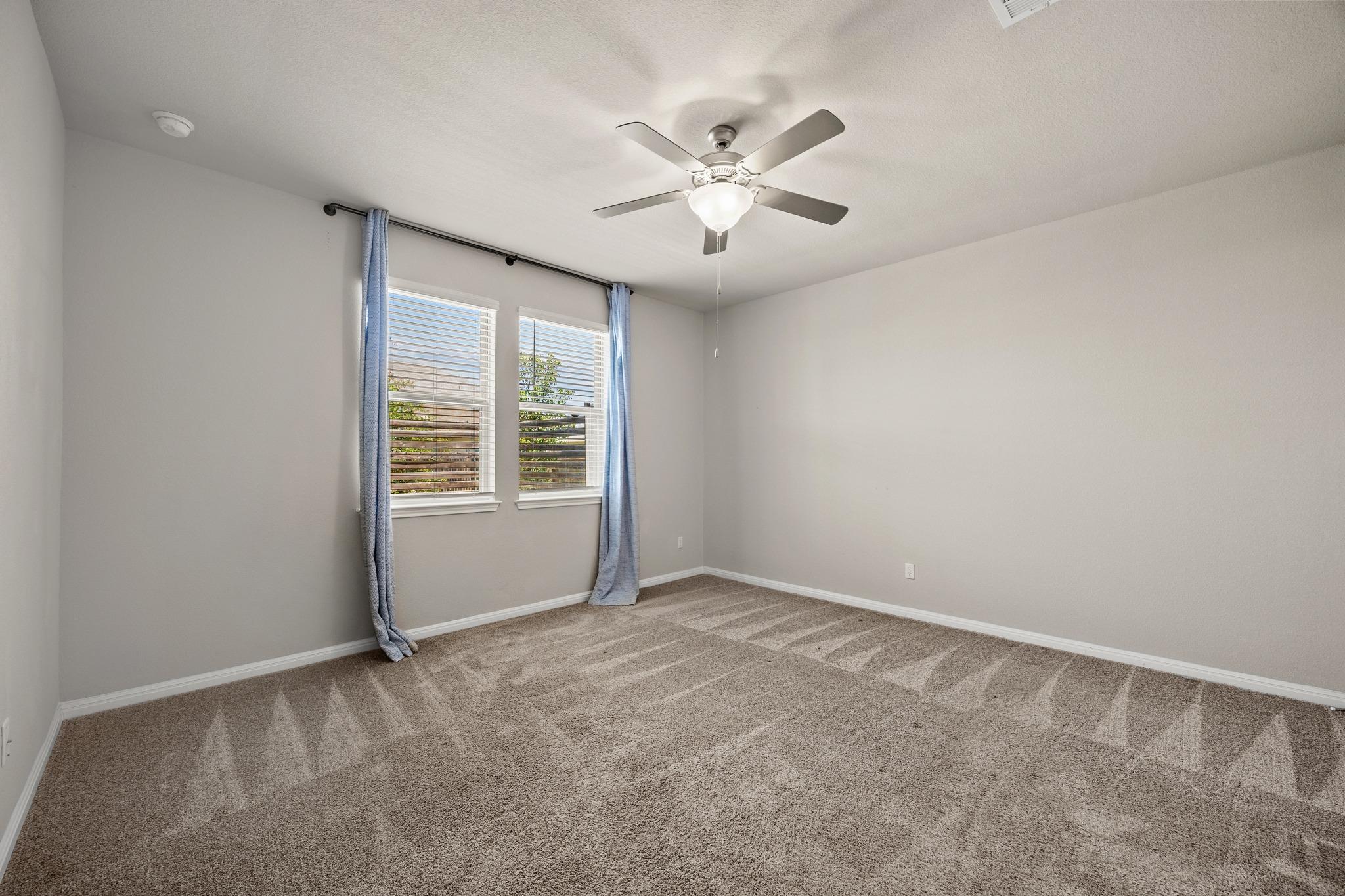 19004 Quebrada Dr Property Photo 16