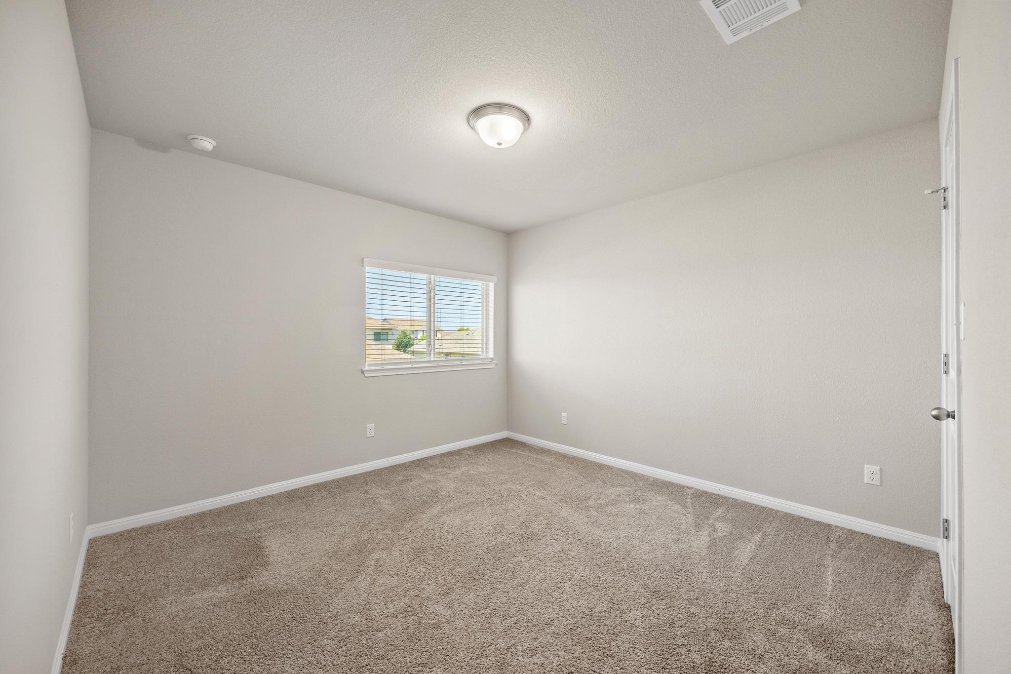 19004 Quebrada Dr Property Photo 24