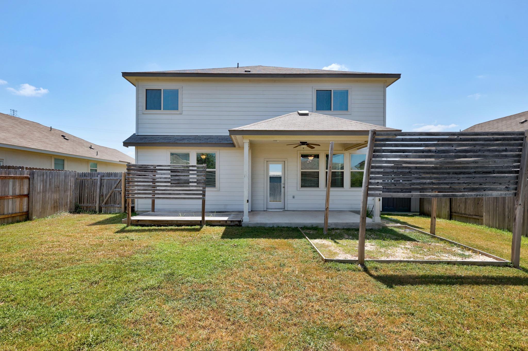 19004 Quebrada Dr Property Photo 29