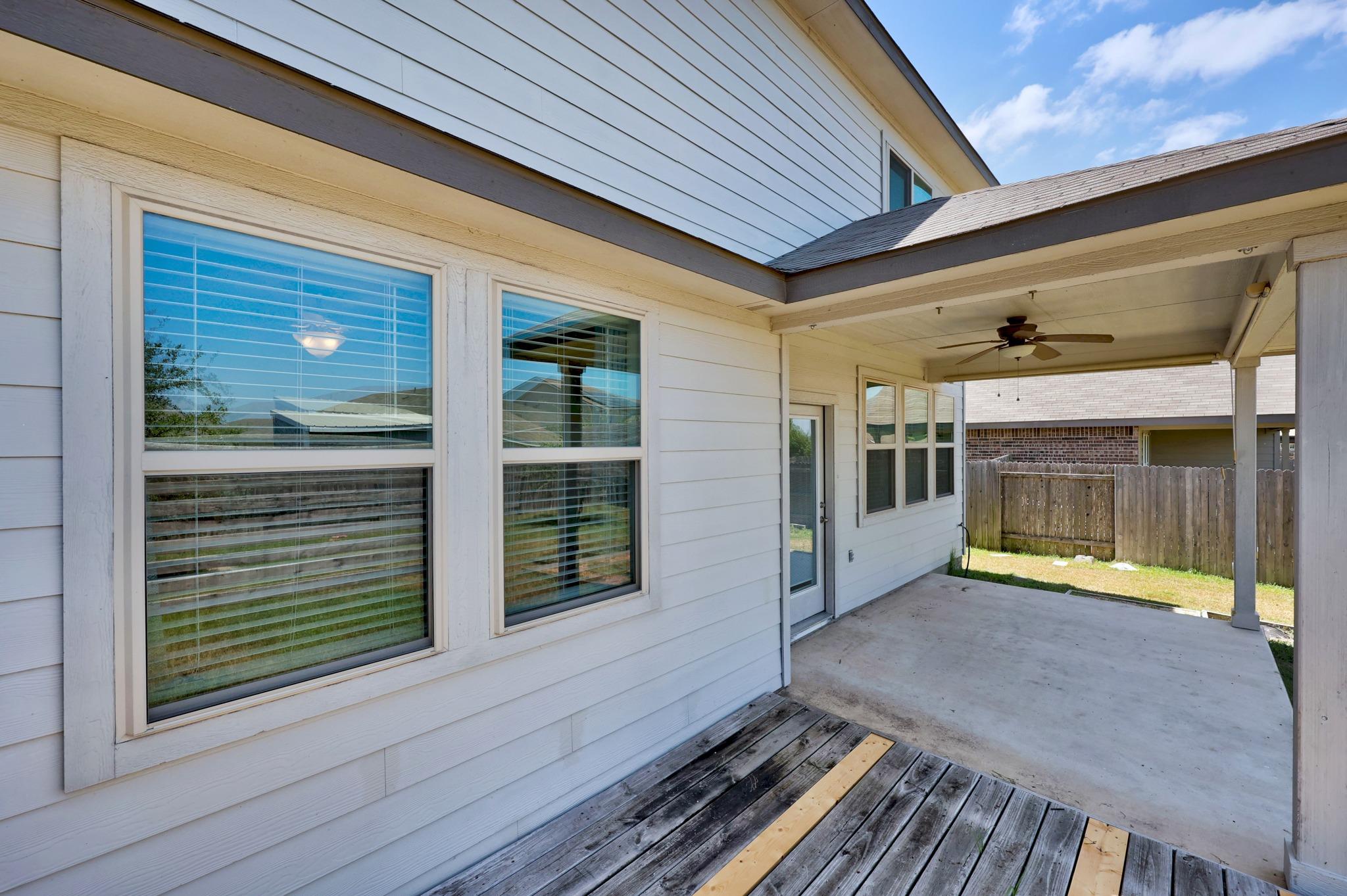19004 Quebrada Dr Property Photo 33