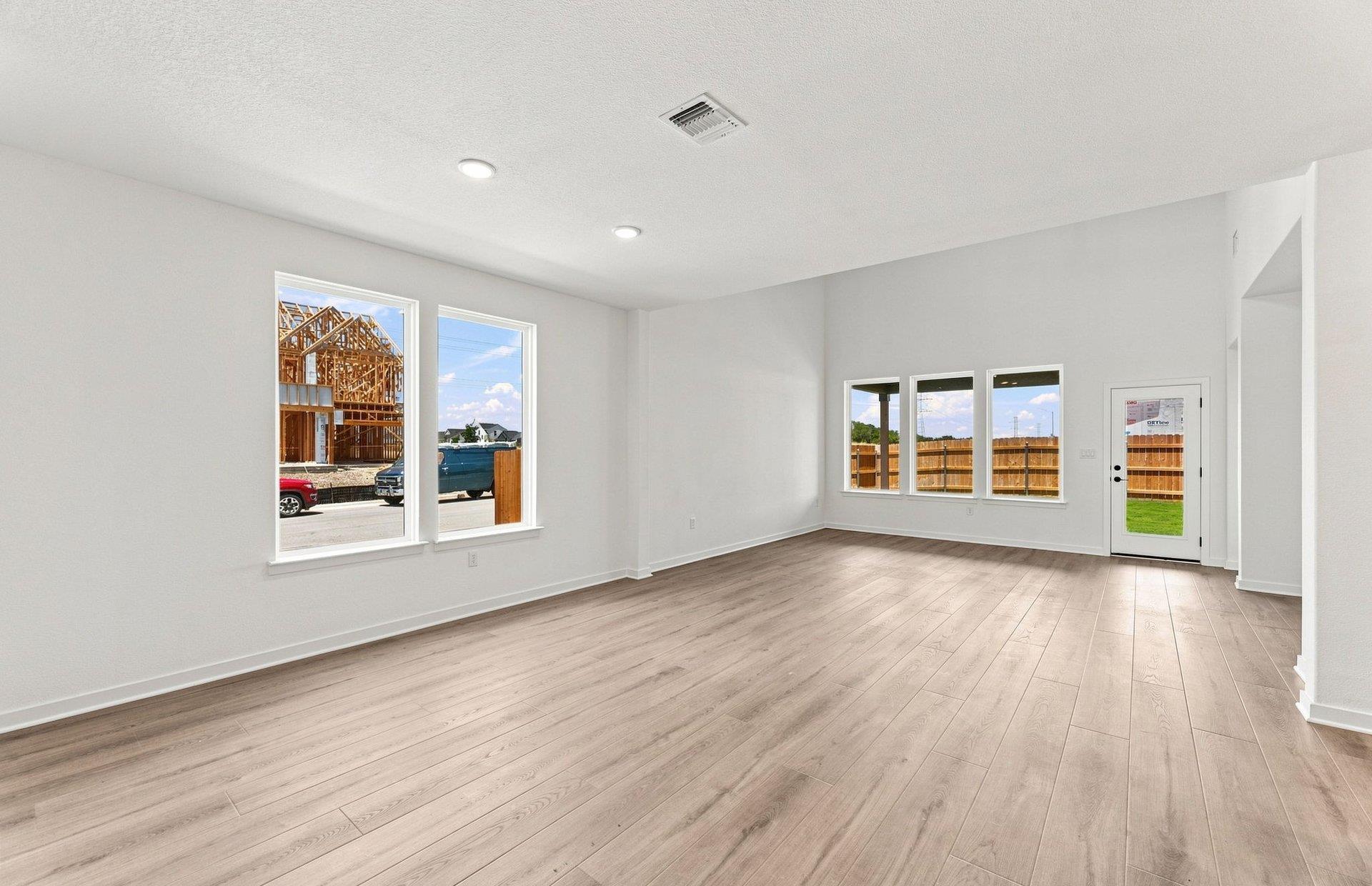 16100 Emma Edge Ln Property Photo 11