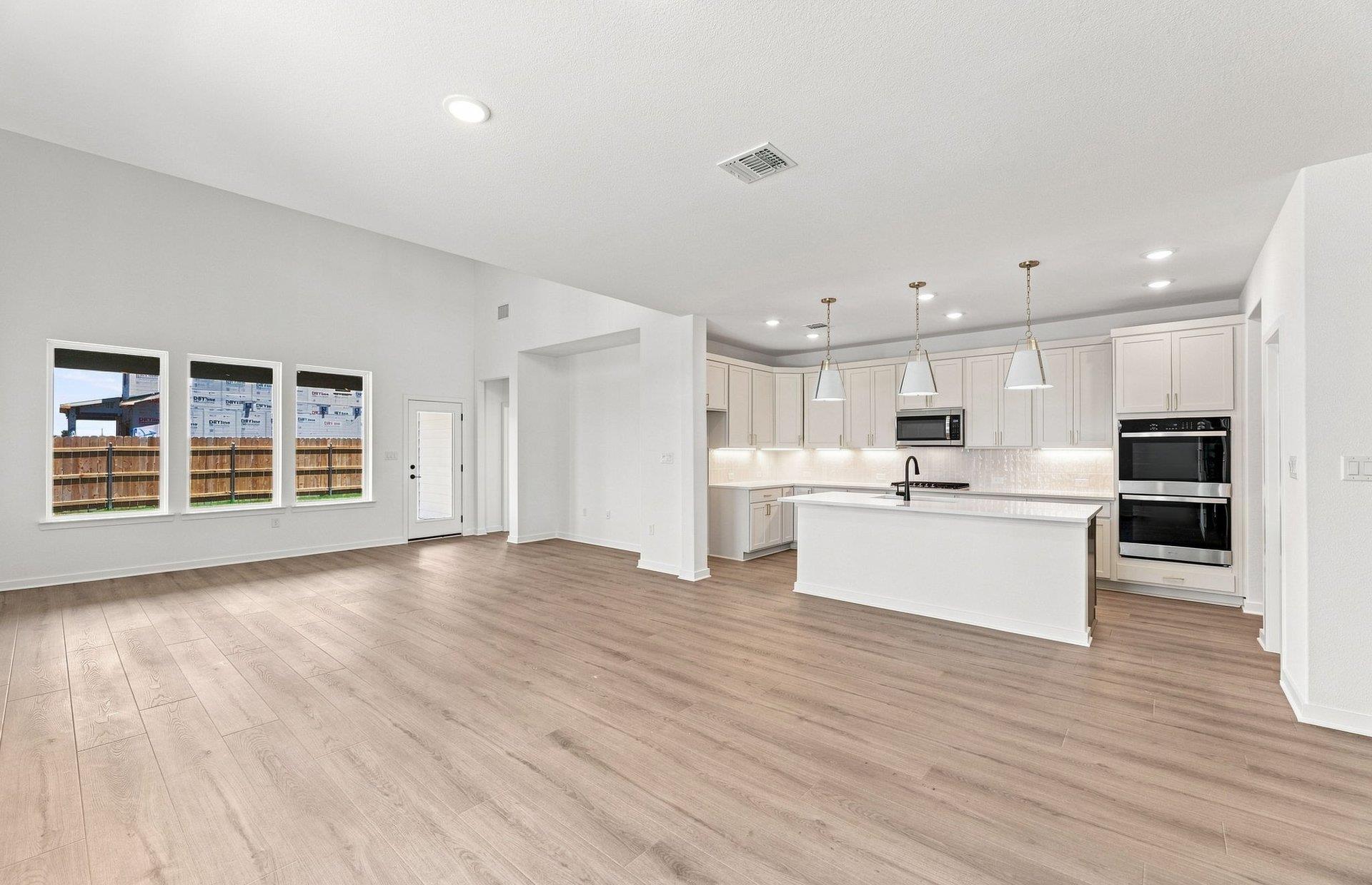 16100 Emma Edge Ln Property Photo 12