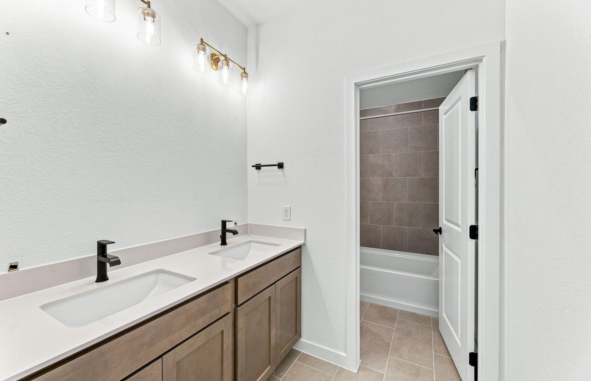 16100 Emma Edge Ln Property Photo 26