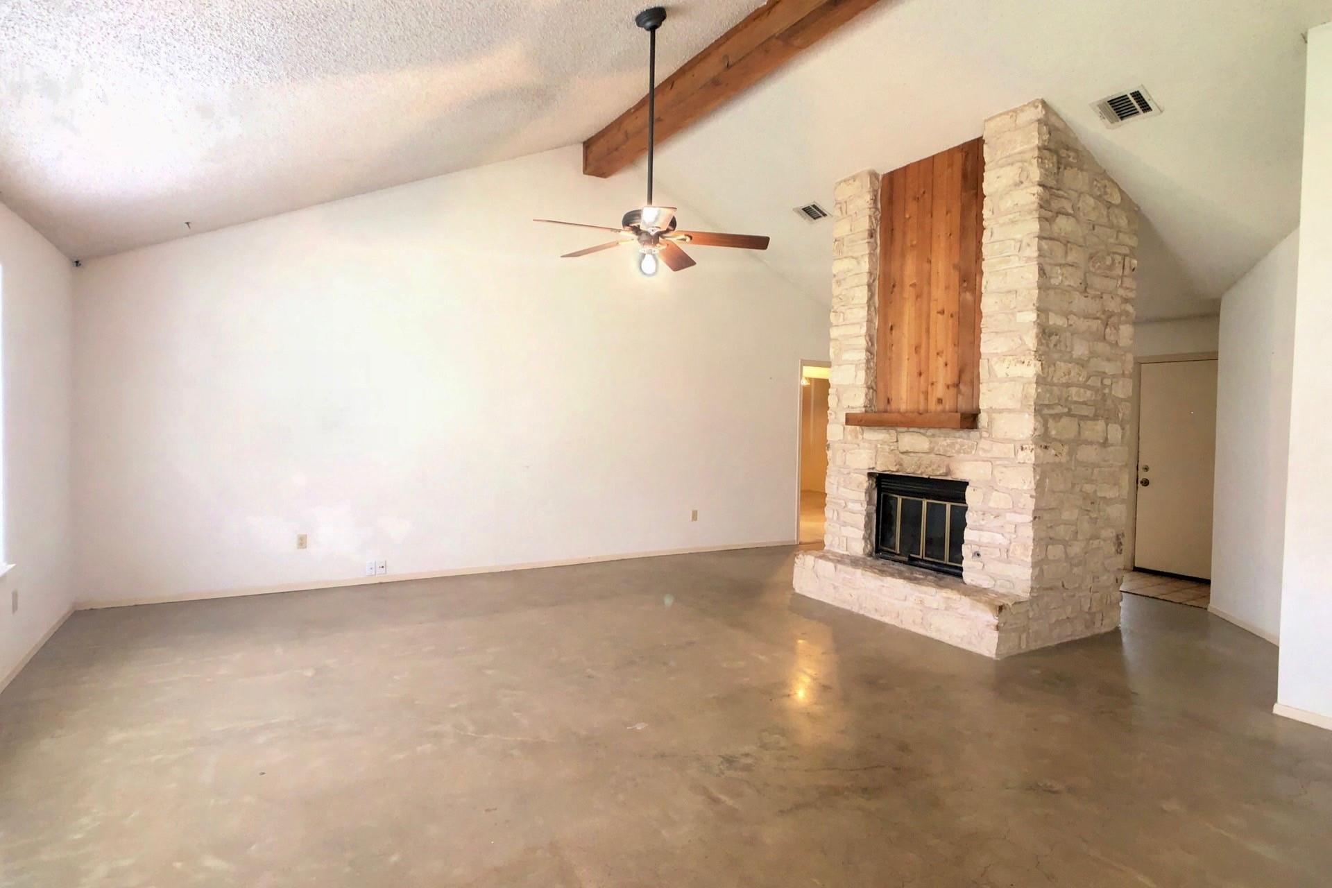 2816 Norfolk Dr Property Photo 4