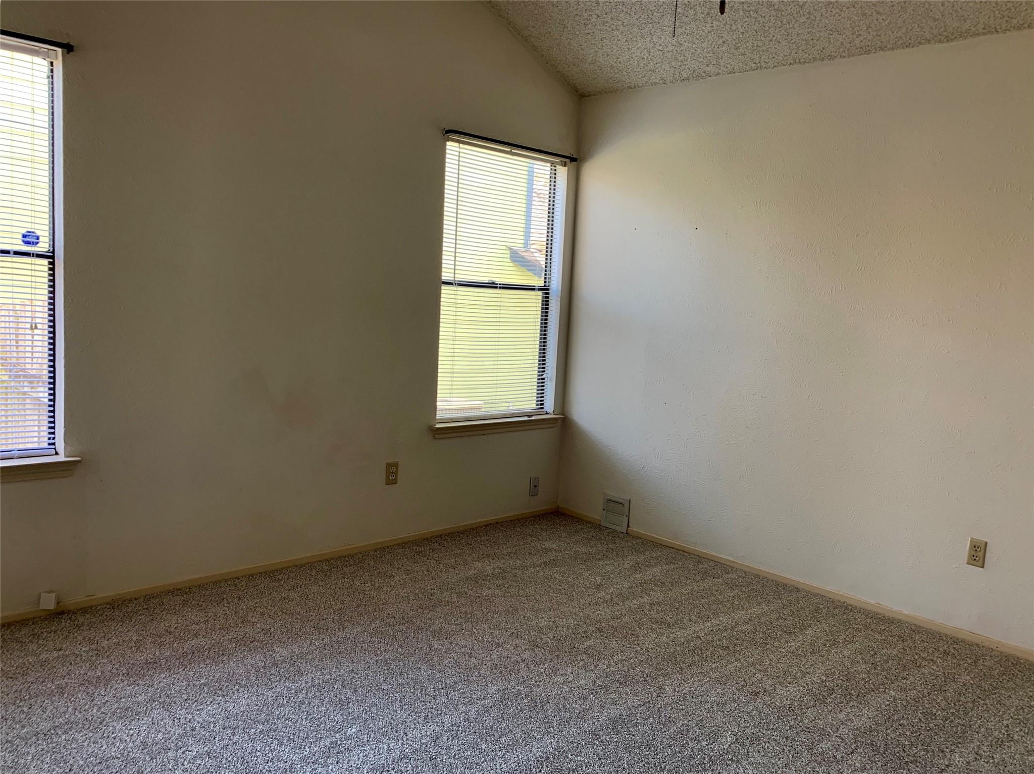 2816 Norfolk Dr Property Photo 11