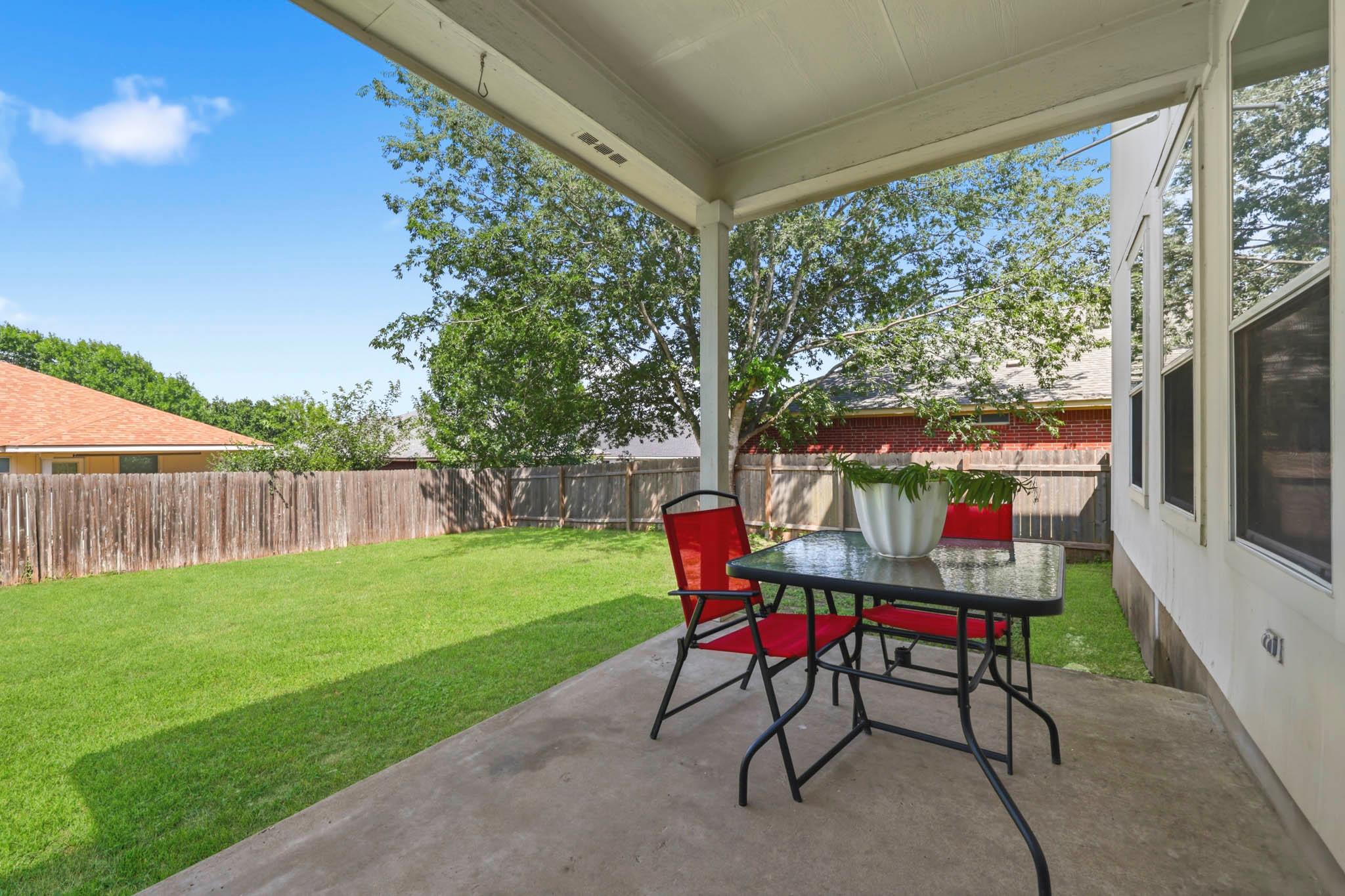 111 Brazos Ln Property Photo 30