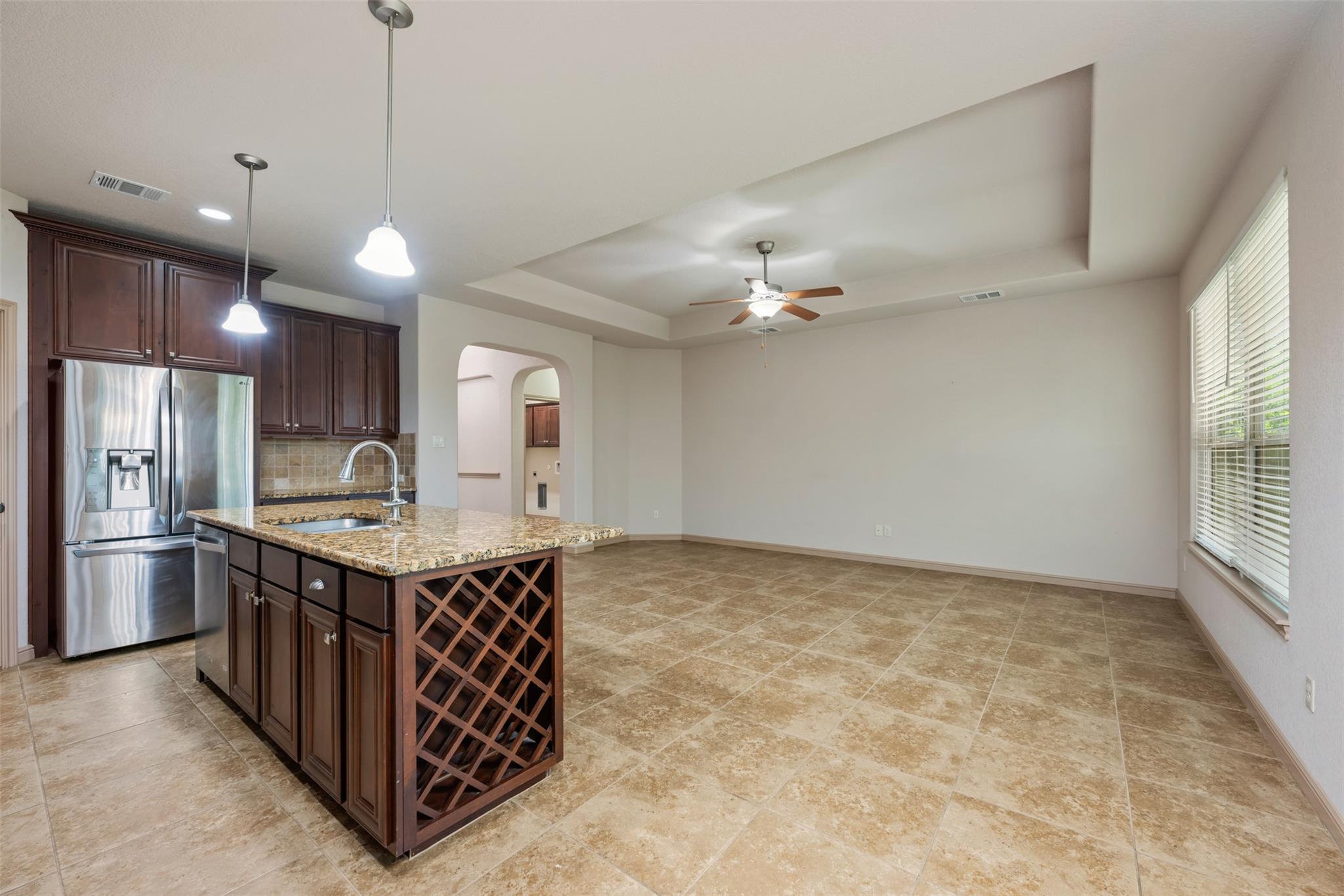 608 Algerita Dr Property Photo 19