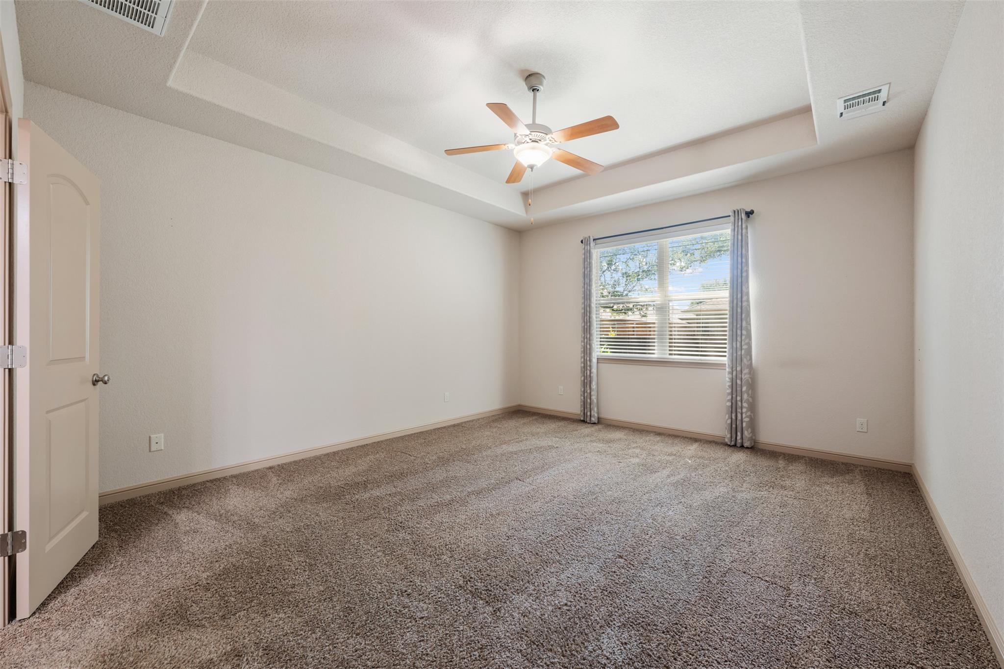 608 Algerita Dr Property Photo 22