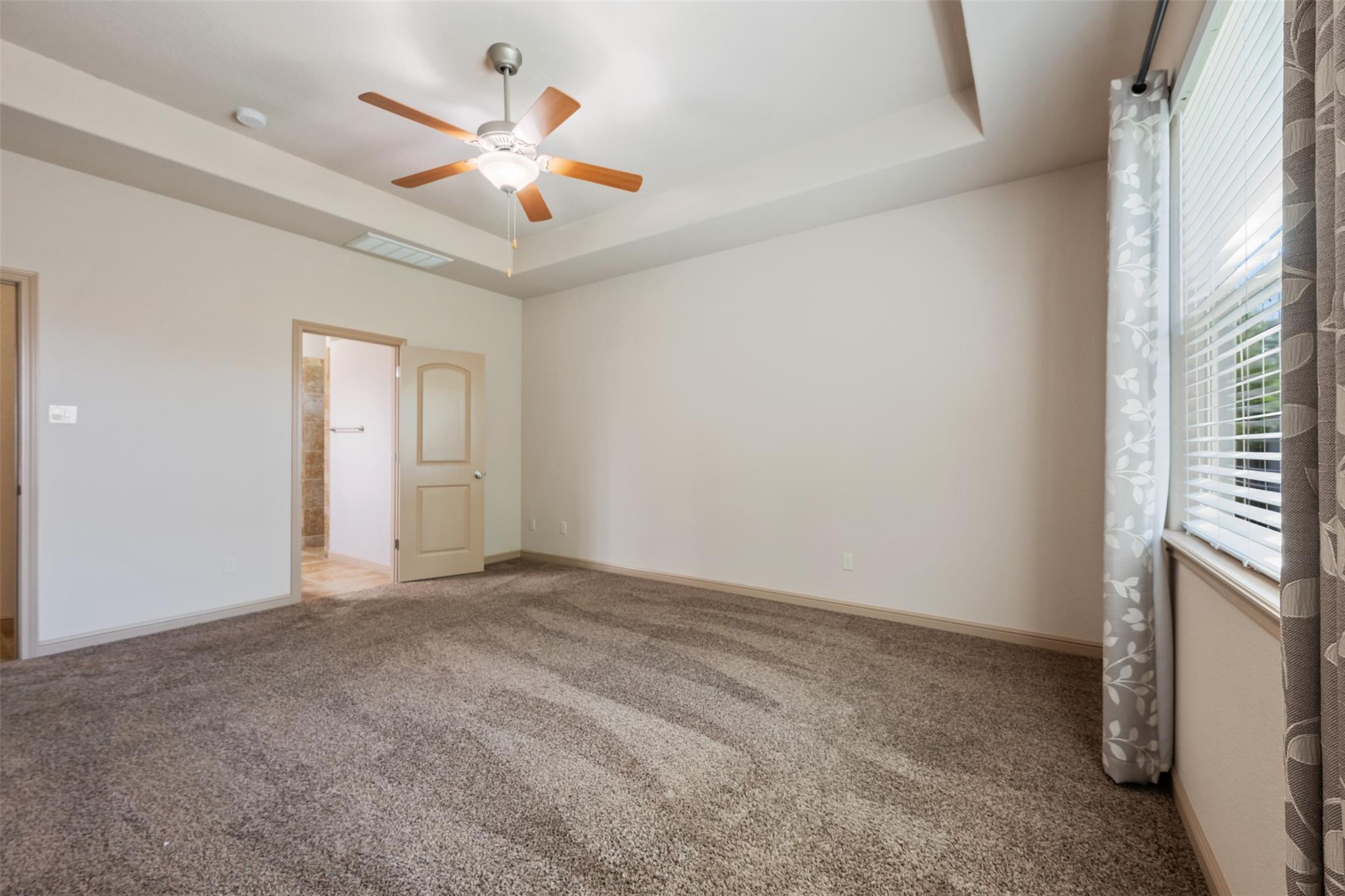 608 Algerita Dr Property Photo 23