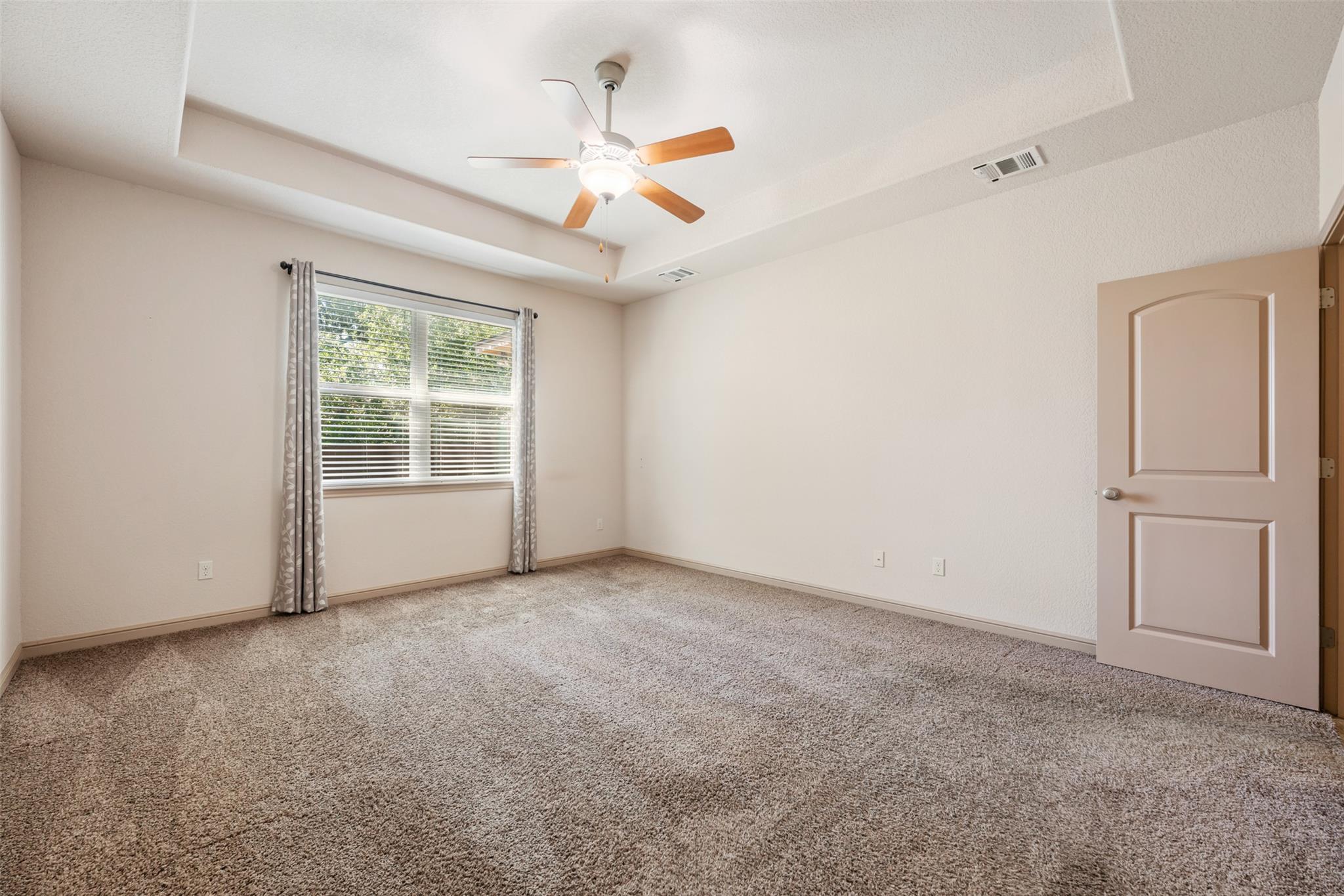 608 Algerita Dr Property Photo 24