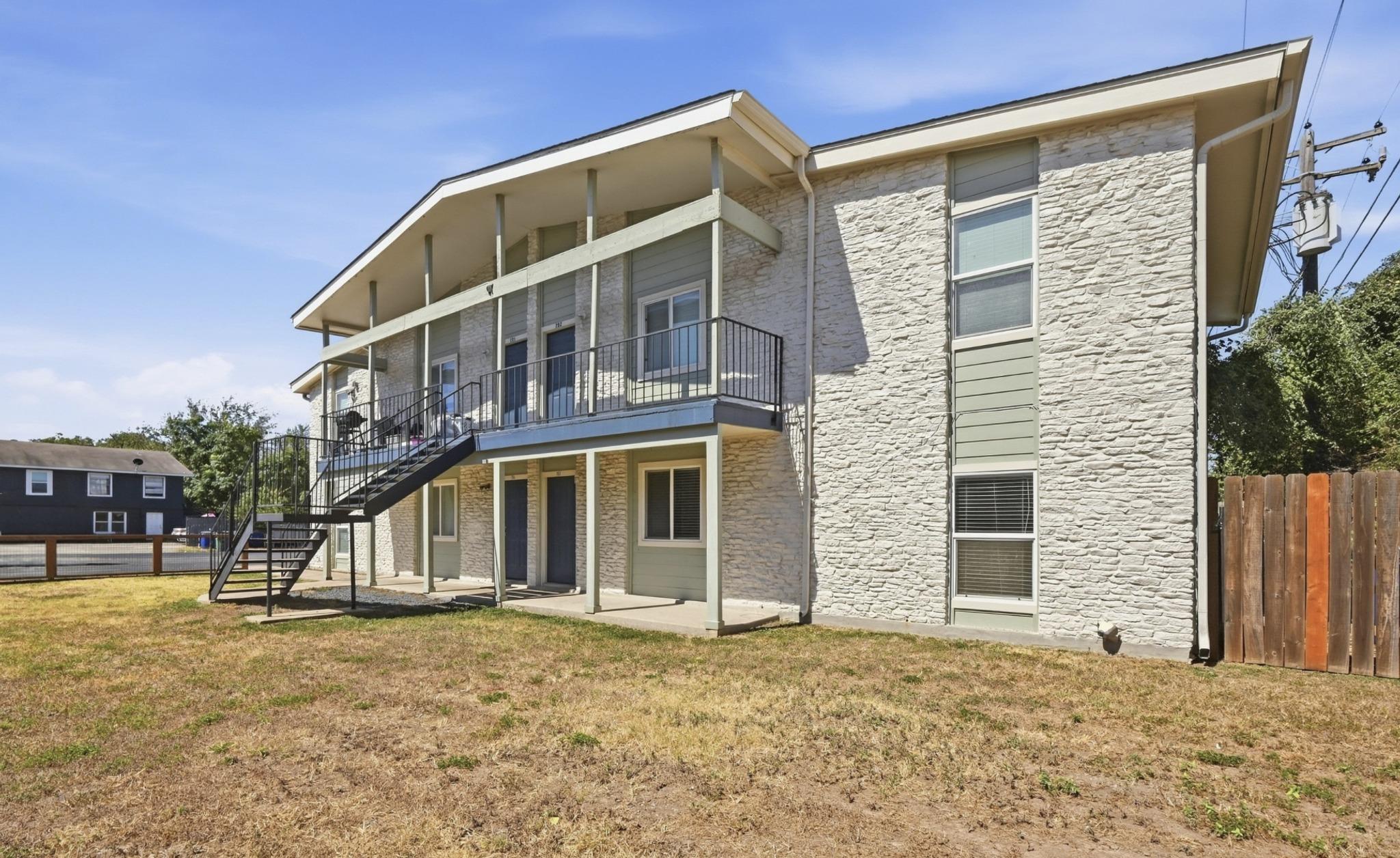 1904 Hearthstone Dr #201 Property Photo 1