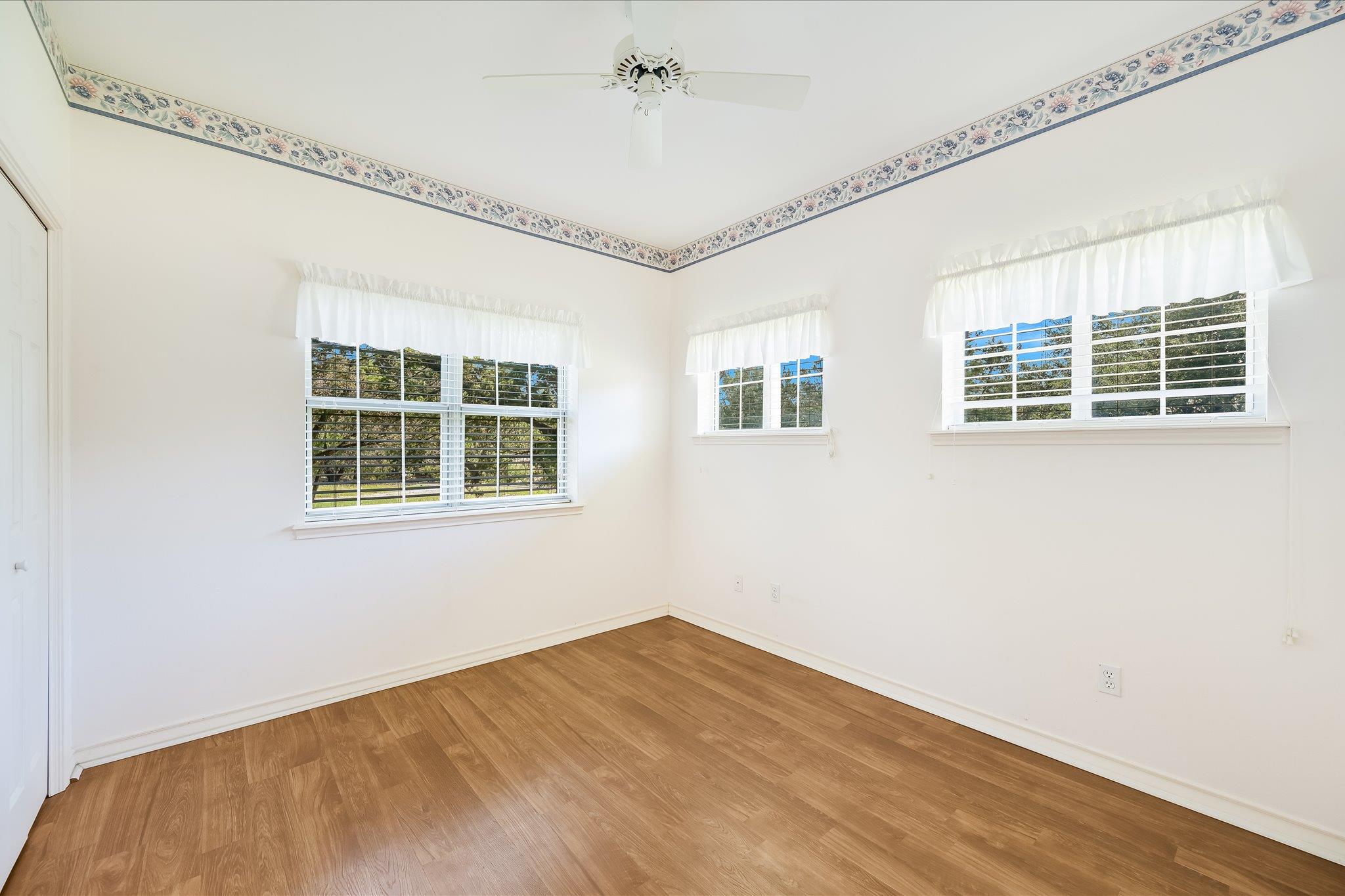 3820 River Rd Property Photo 29