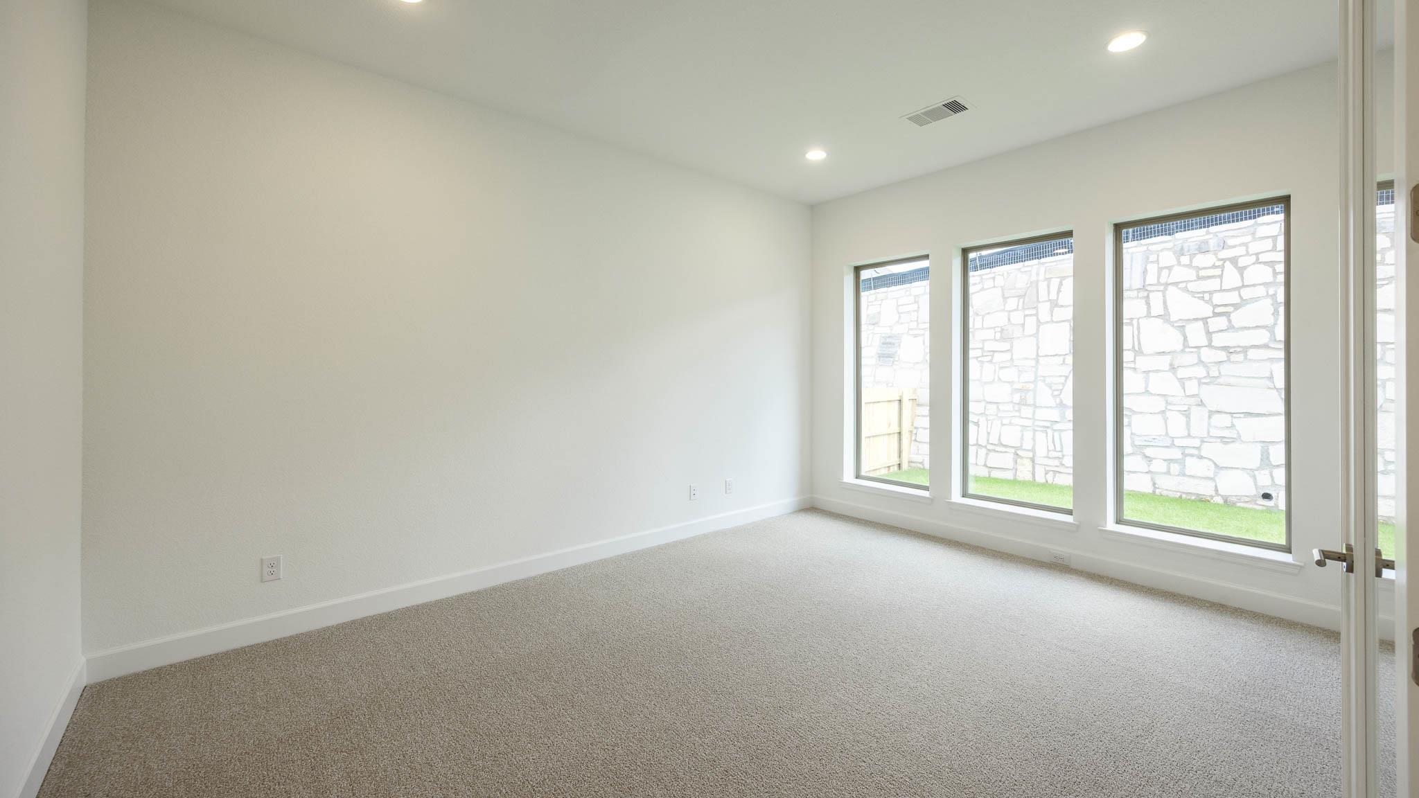117 North River Way Property Photo 11