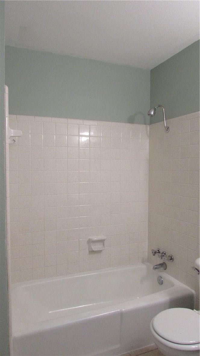 2208 Mission Hill Dr #102 Property Photo 16