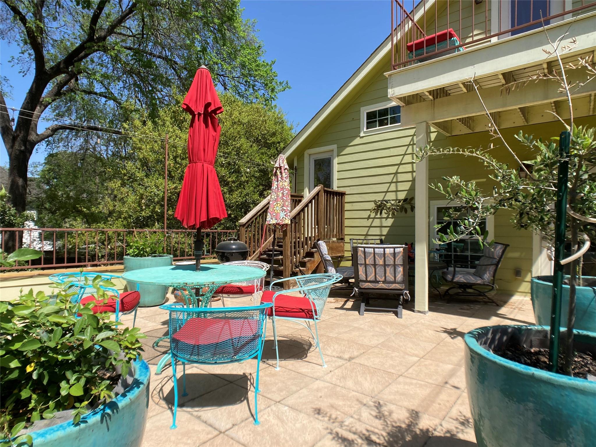 1509 Treadwell St #up Property Photo 16