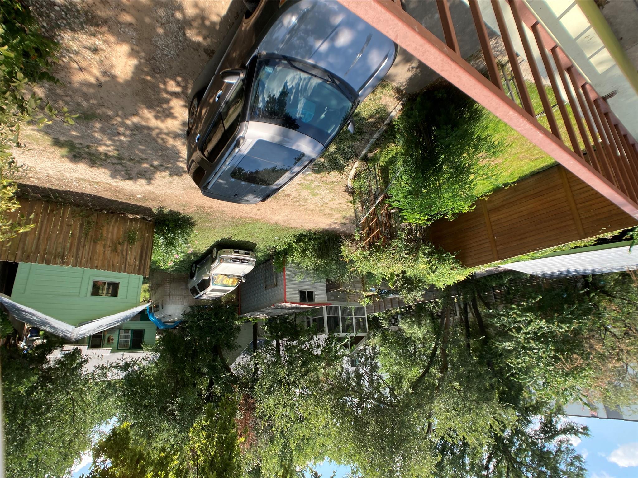 1509 Treadwell St #up Property Photo 18
