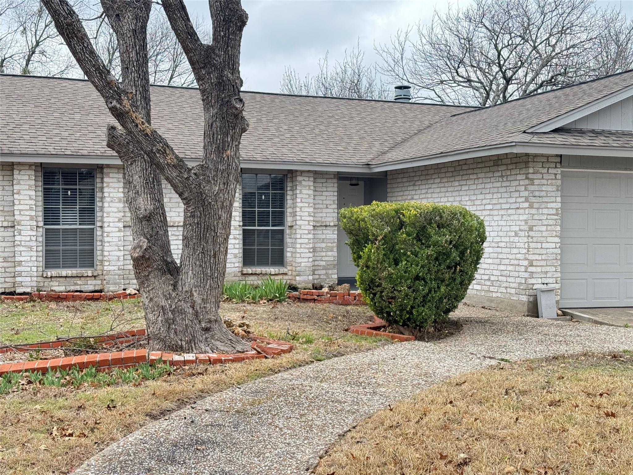 1700 W Mesa Park Dr Property Photo