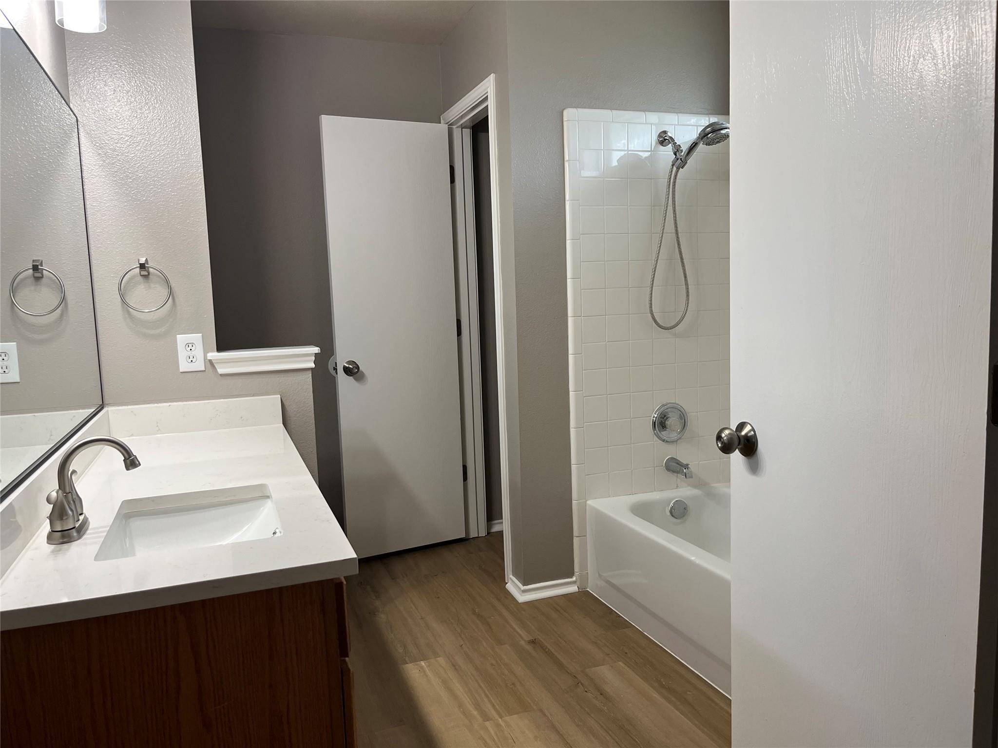 15106 Chamberlain Ct Property Photo 16