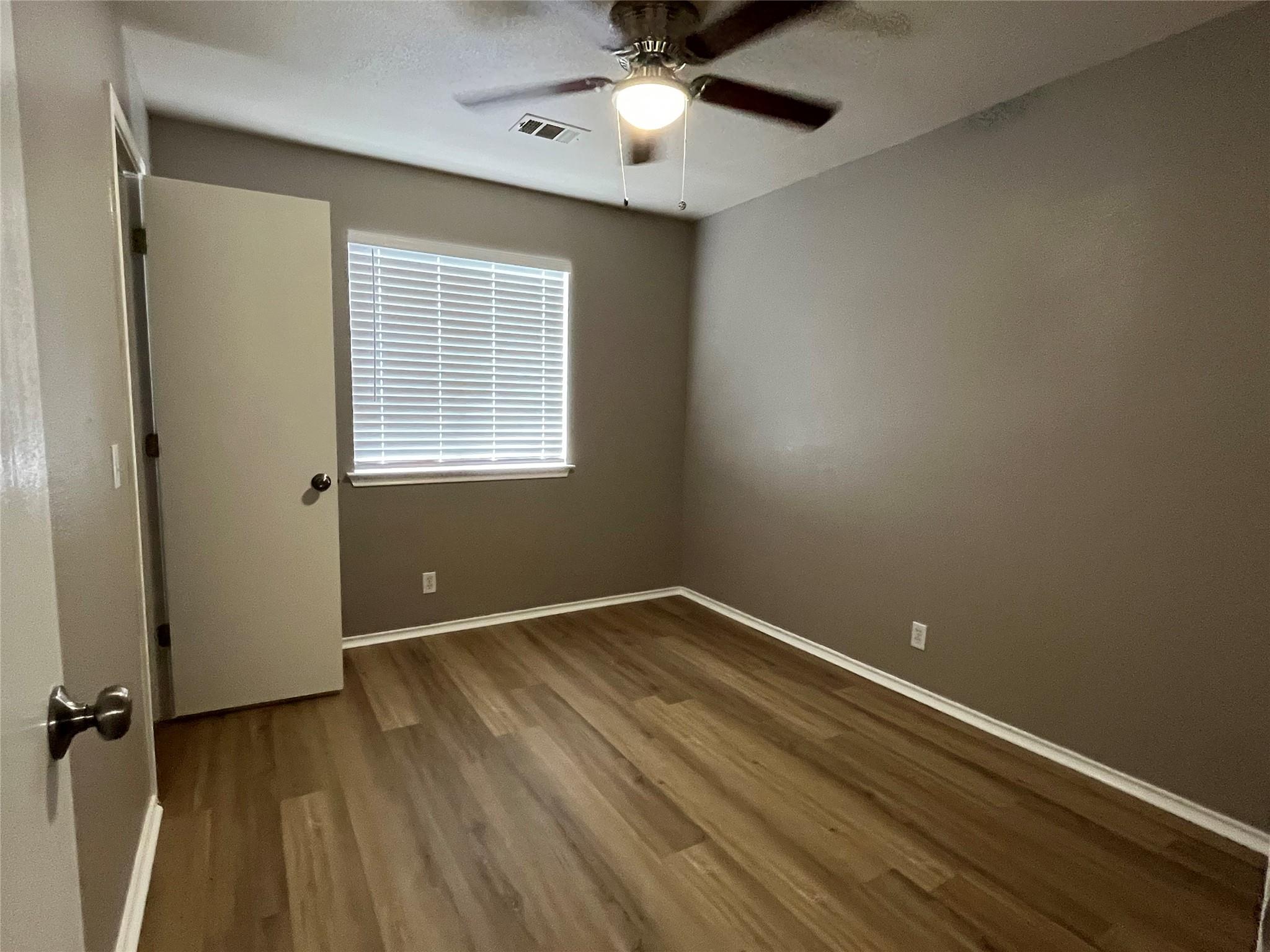 15106 Chamberlain Ct Property Photo 28
