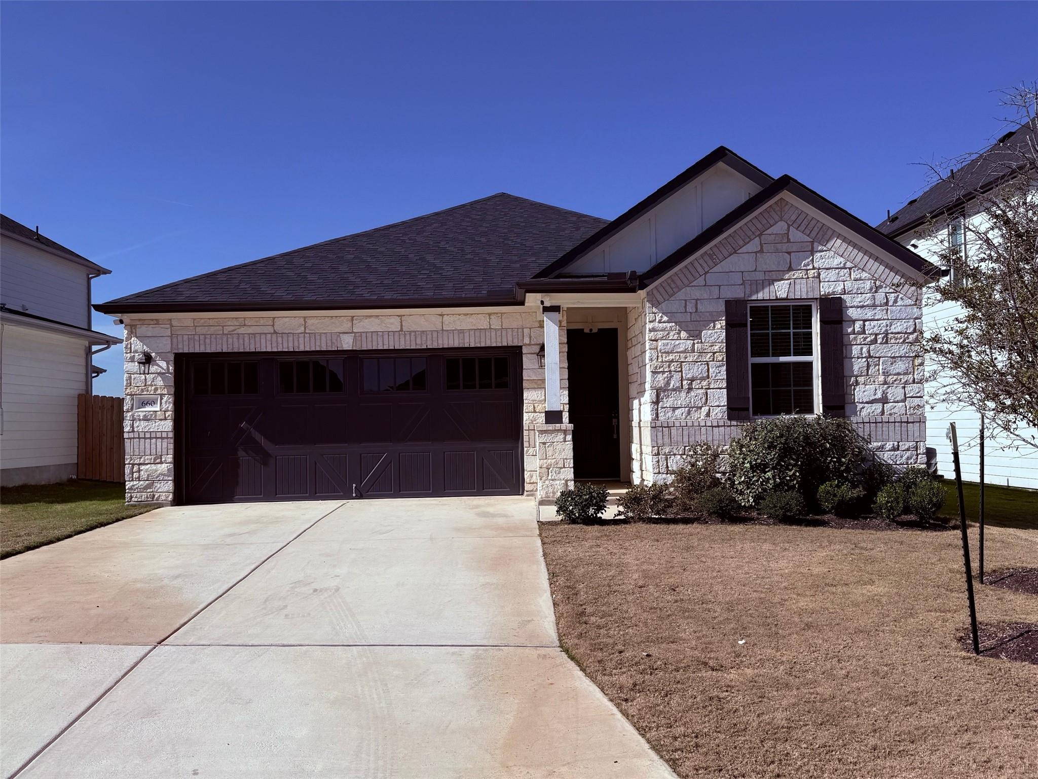 660 Seabiscuit Dr Property Photo 1