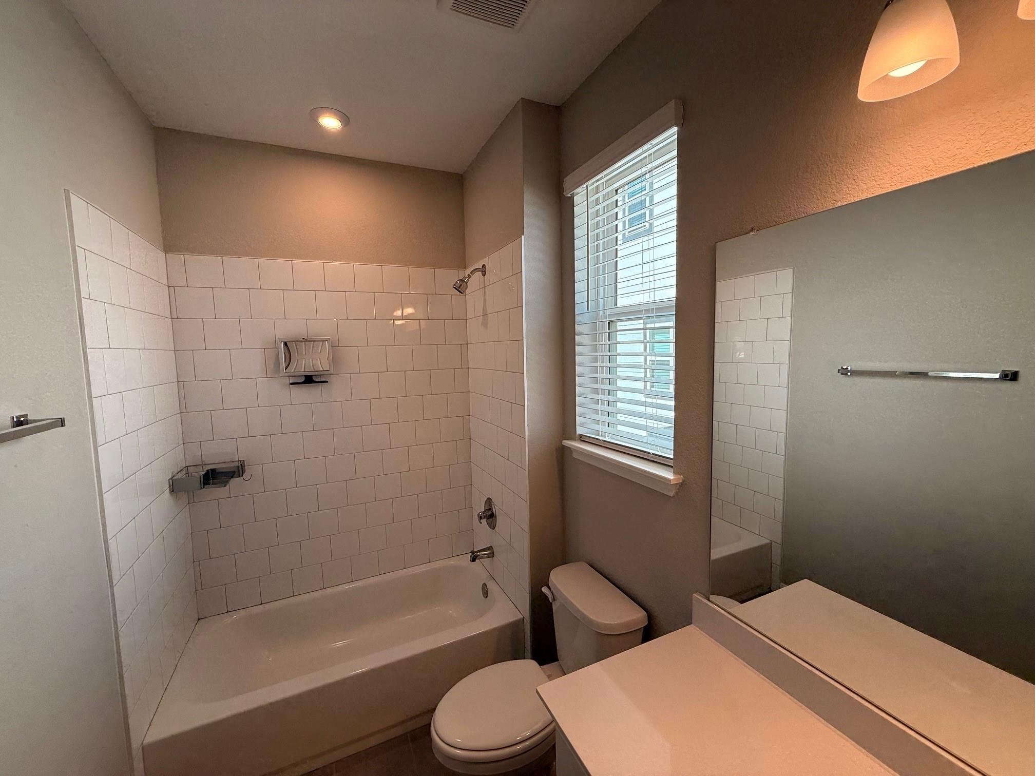 660 Seabiscuit Dr Property Photo 19