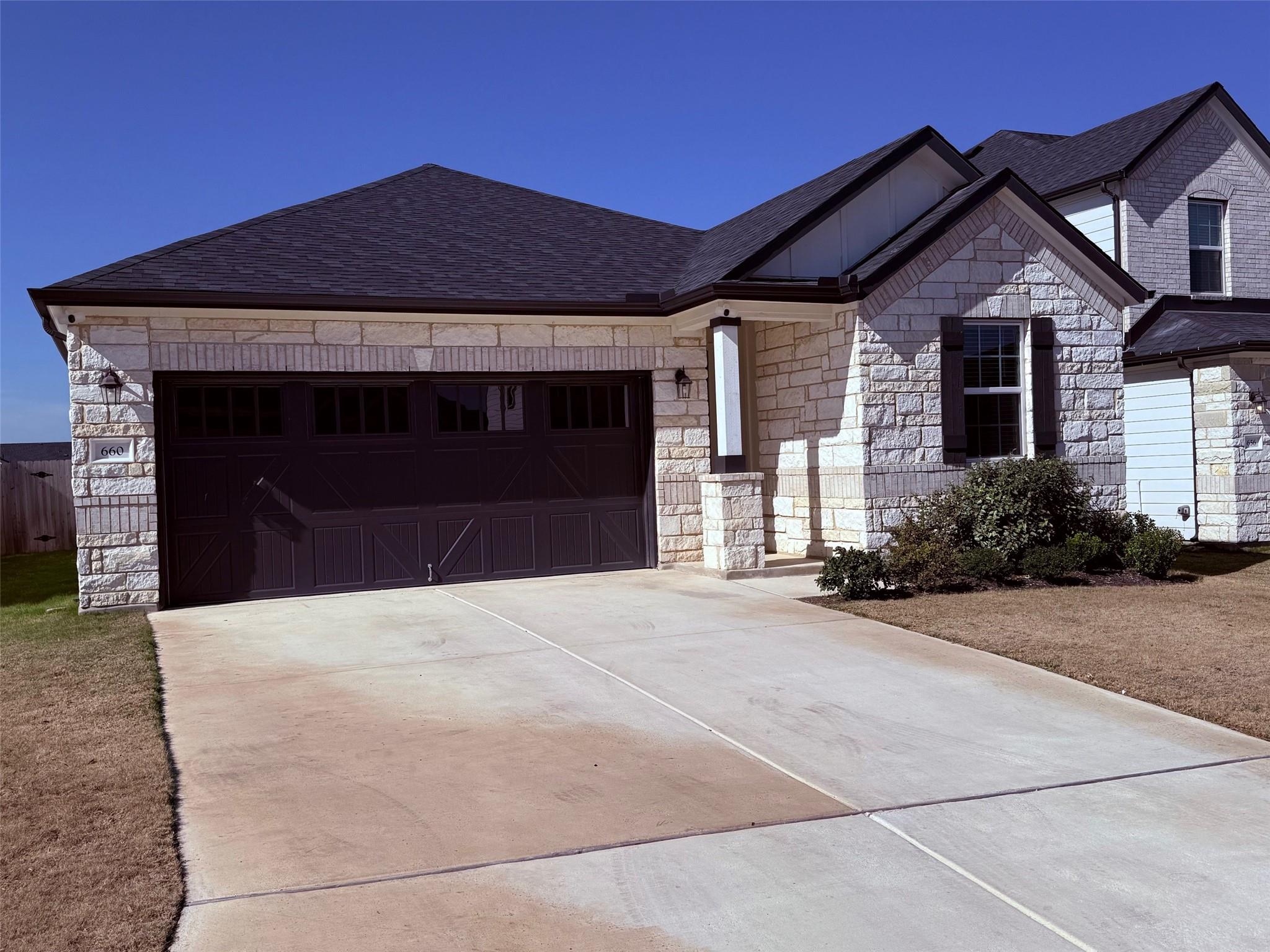 660 Seabiscuit Dr Property Photo 24
