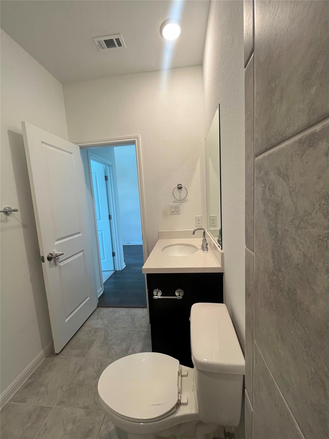 15220 Holloway Dr Property Photo 8