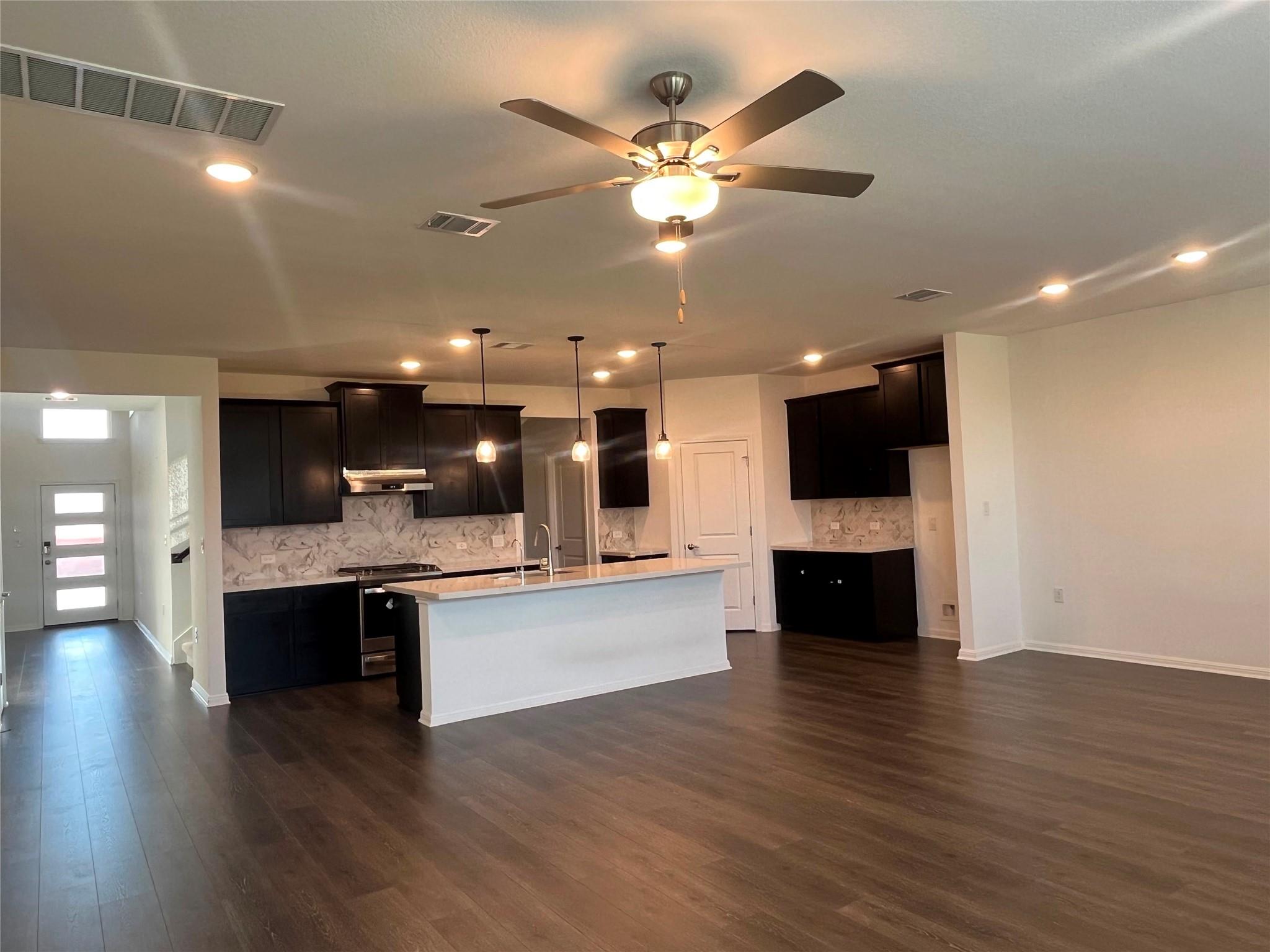 15220 Holloway Dr Property Photo 15