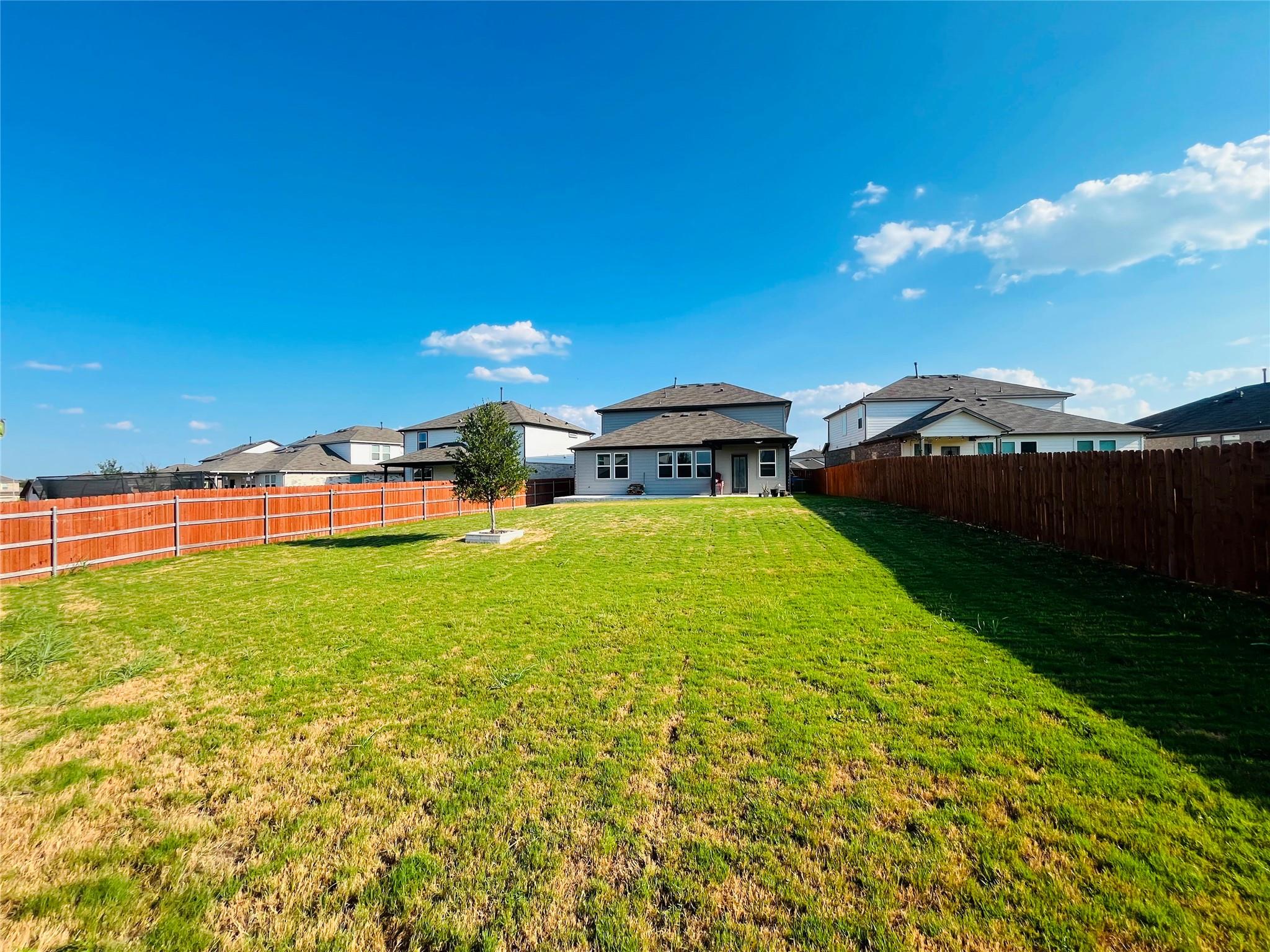 15220 Holloway Dr Property Photo 18