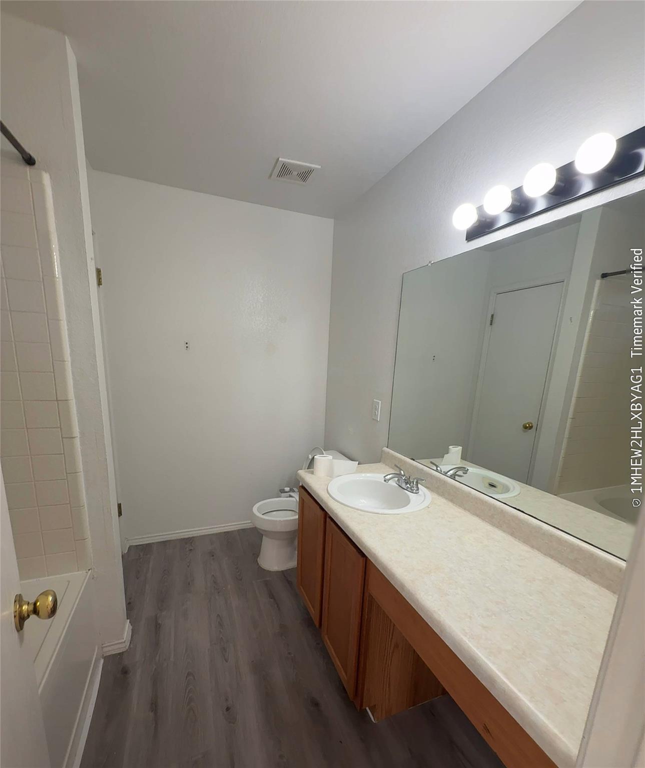128 Grant Way Property Photo 9