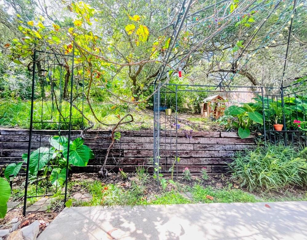 1427 Bonnyview Dr Property Photo 28