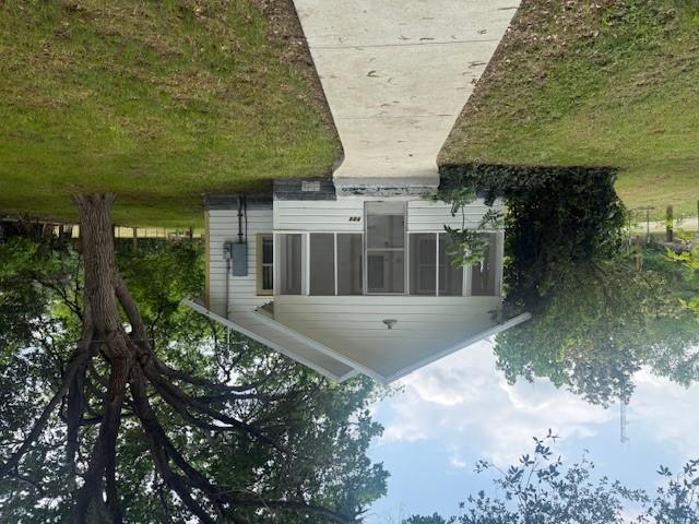 220 Main St Property Photo 1
