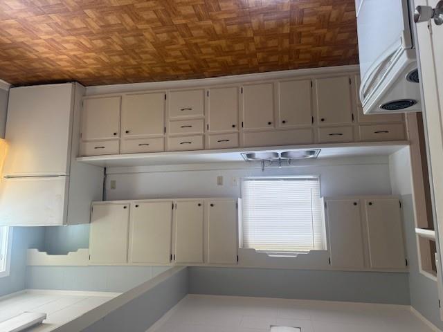 220 Main St Property Photo 9