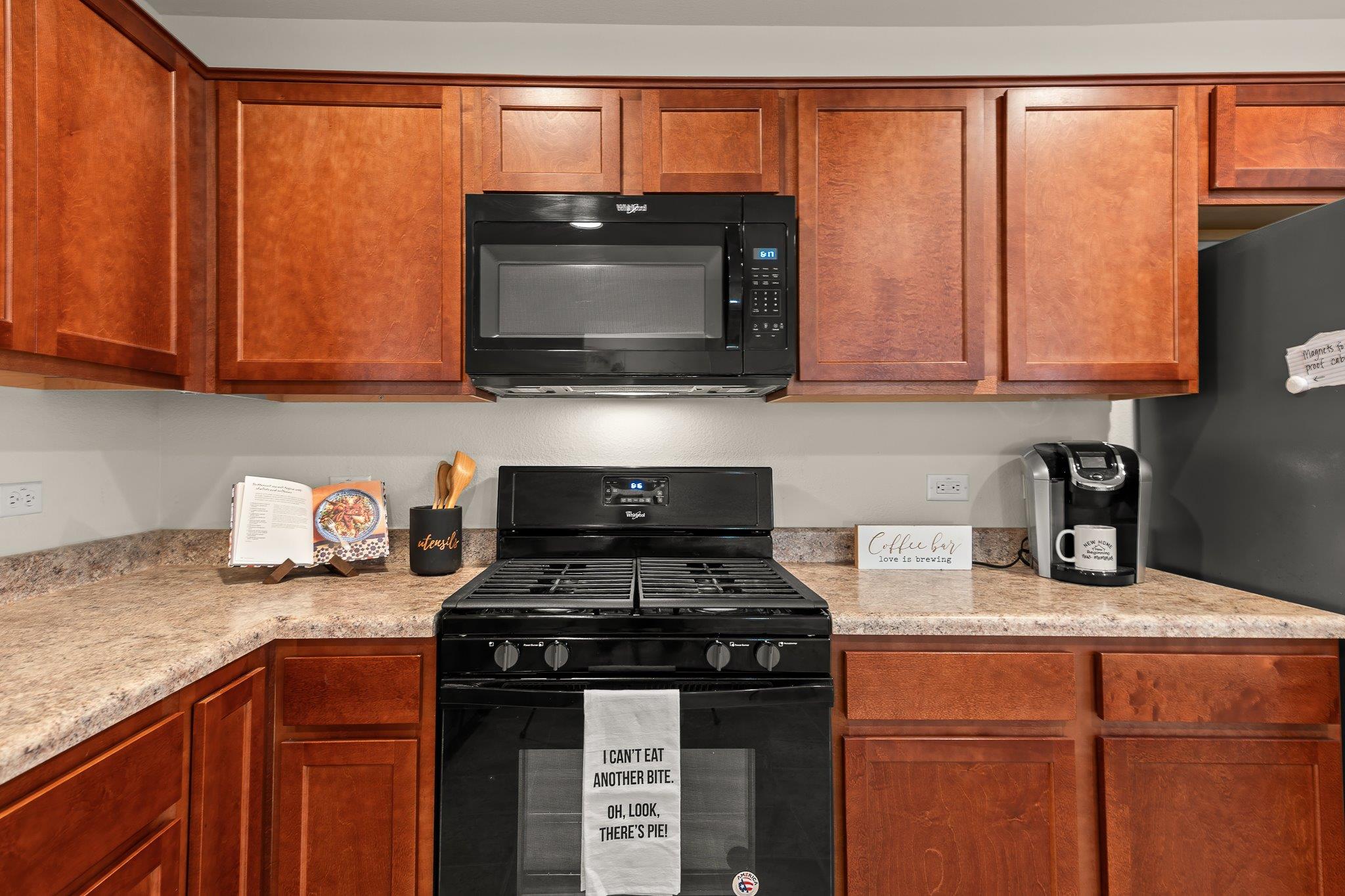 605 Chambers Creek Ct Property Photo 15