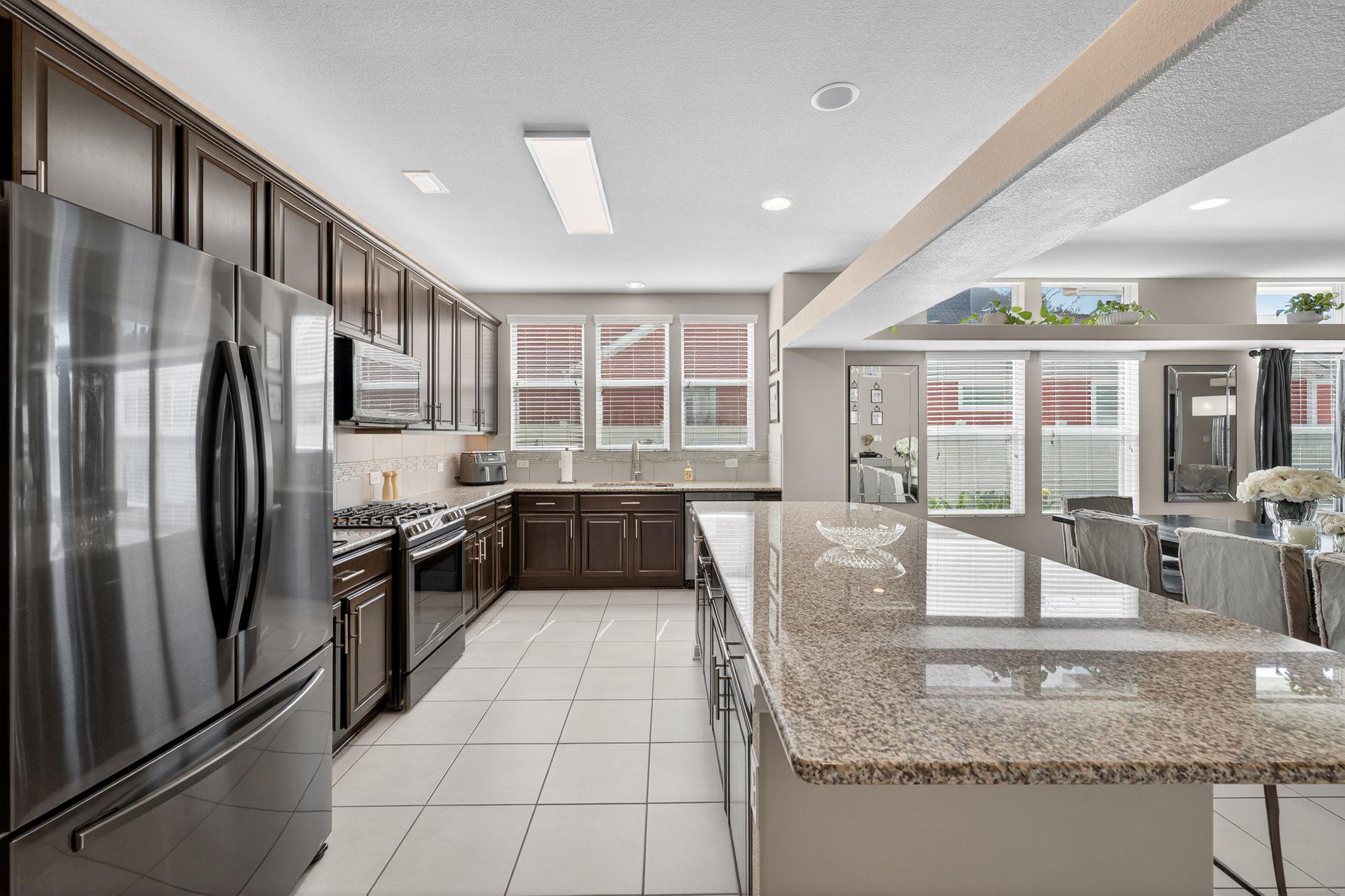 329 Newberry Trl Property Photo 9