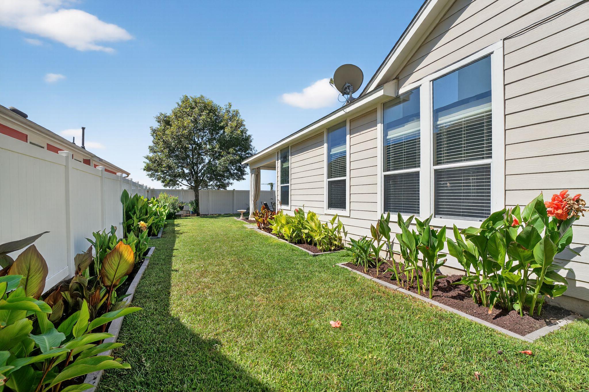 329 Newberry Trl Property Photo 31