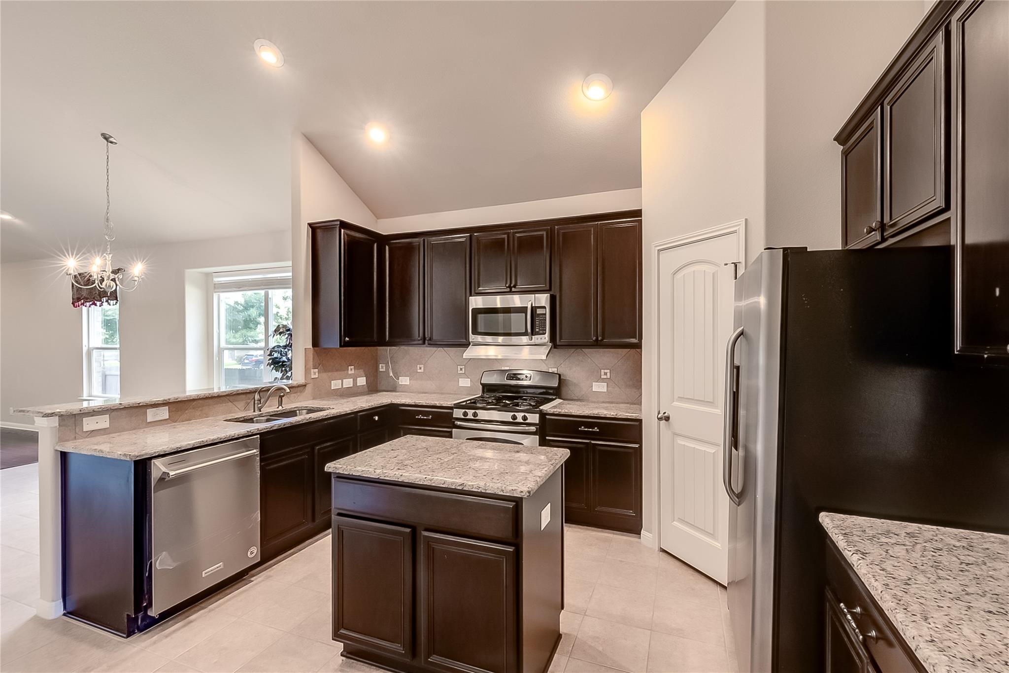 11101 Wyola Bnd Property Photo 13