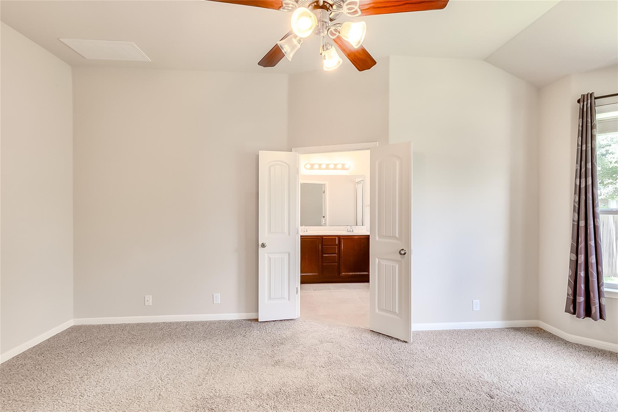 11101 Wyola Bnd Property Photo 19