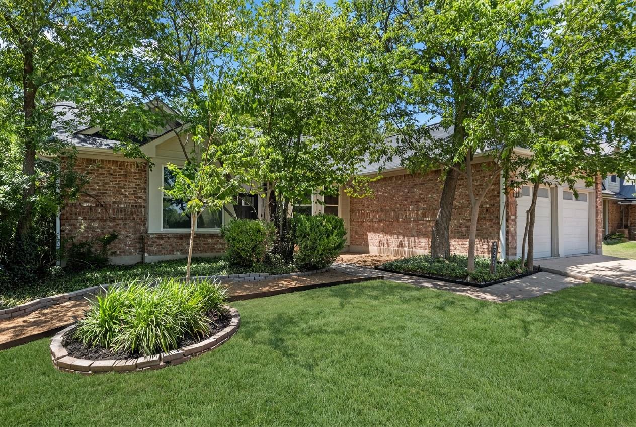 8924 Black Oak St Property Photo 1