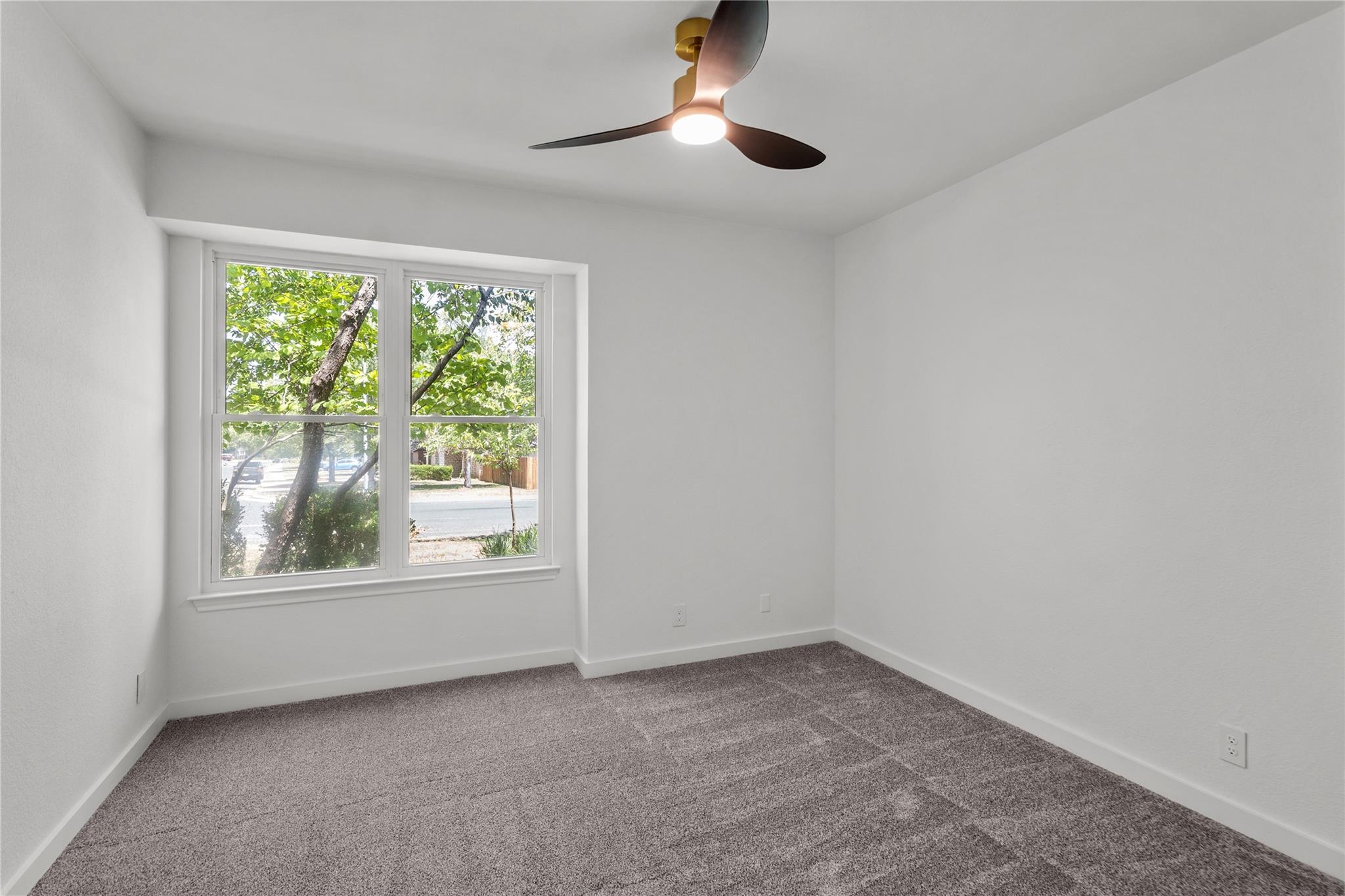 8924 Black Oak St Property Photo 18