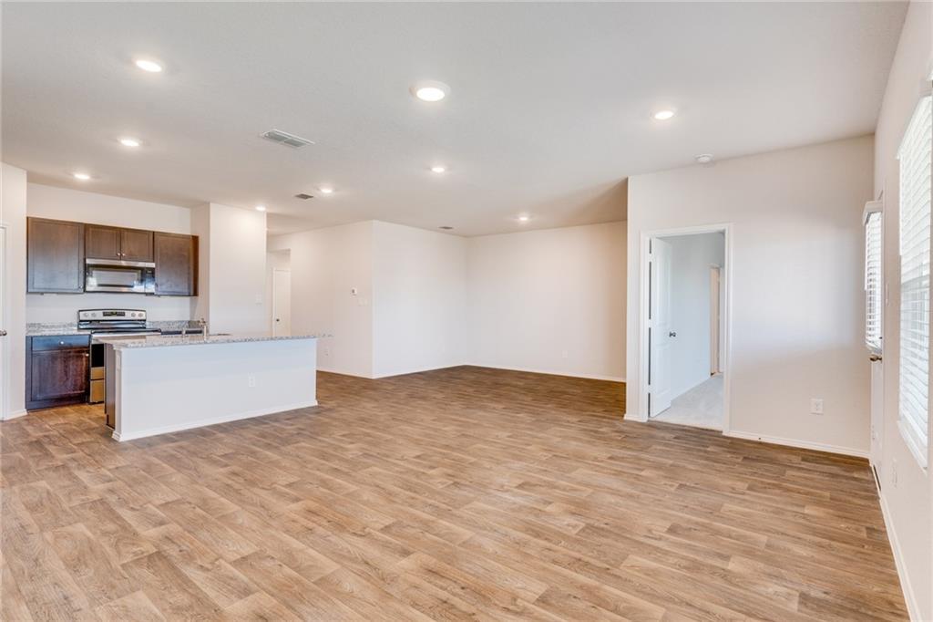 821 Indigo Way Property Photo 3