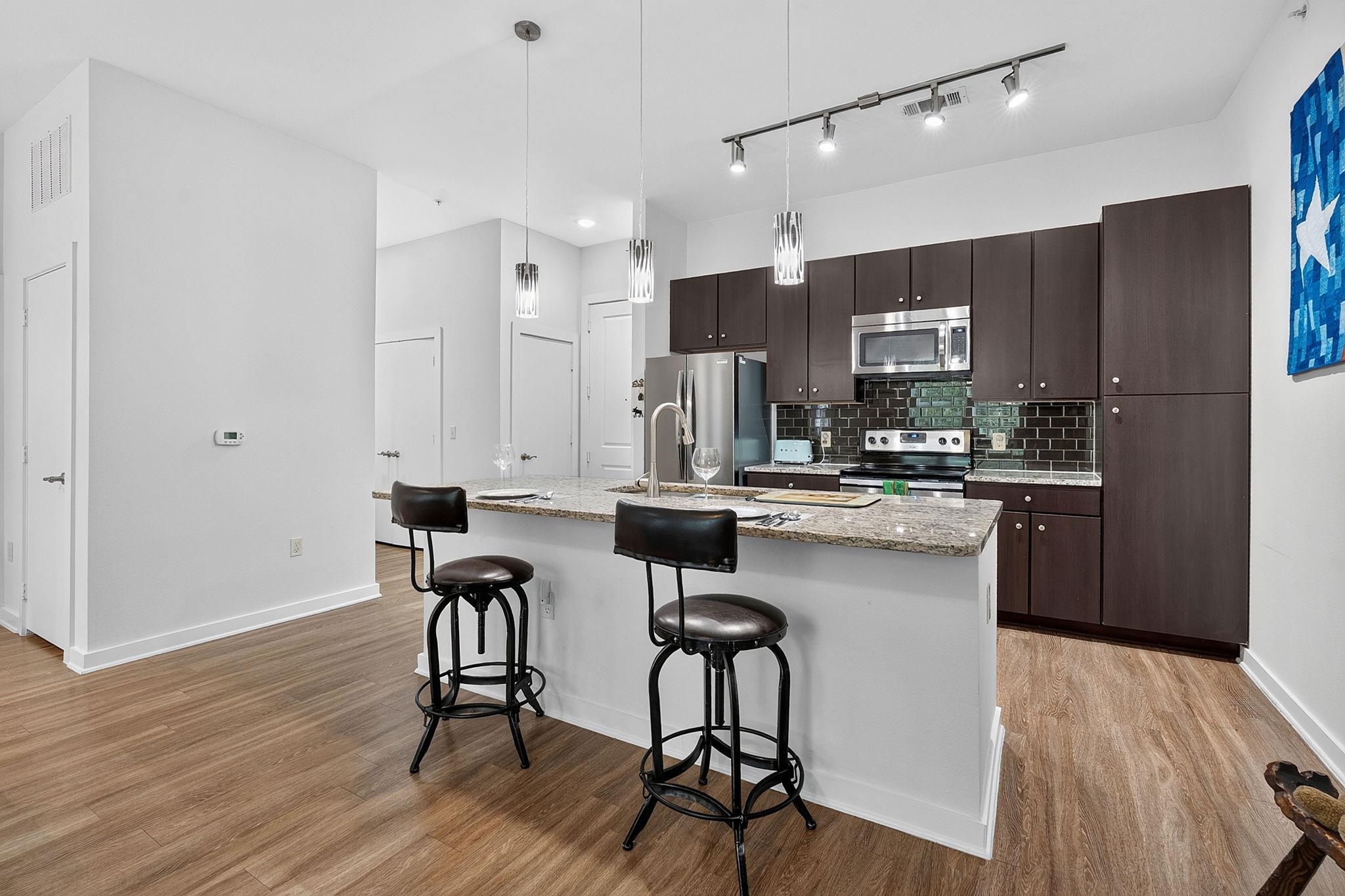 1900 Barton Springs Rd #2047 Property Photo 12