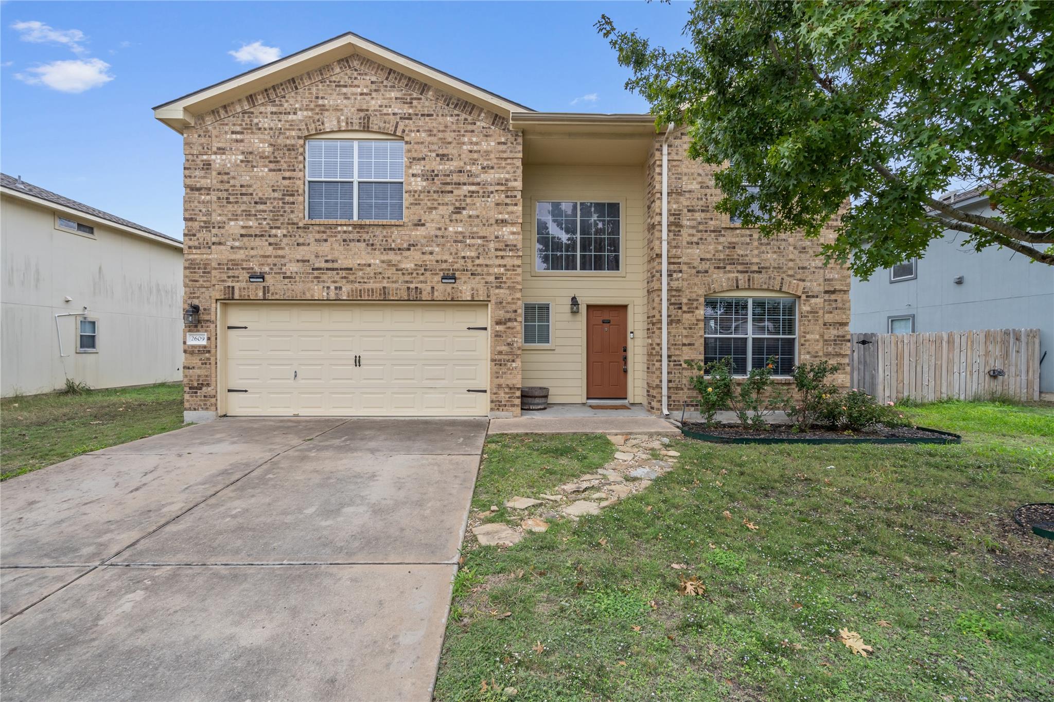 2609 Jason Dr Property Photo 1