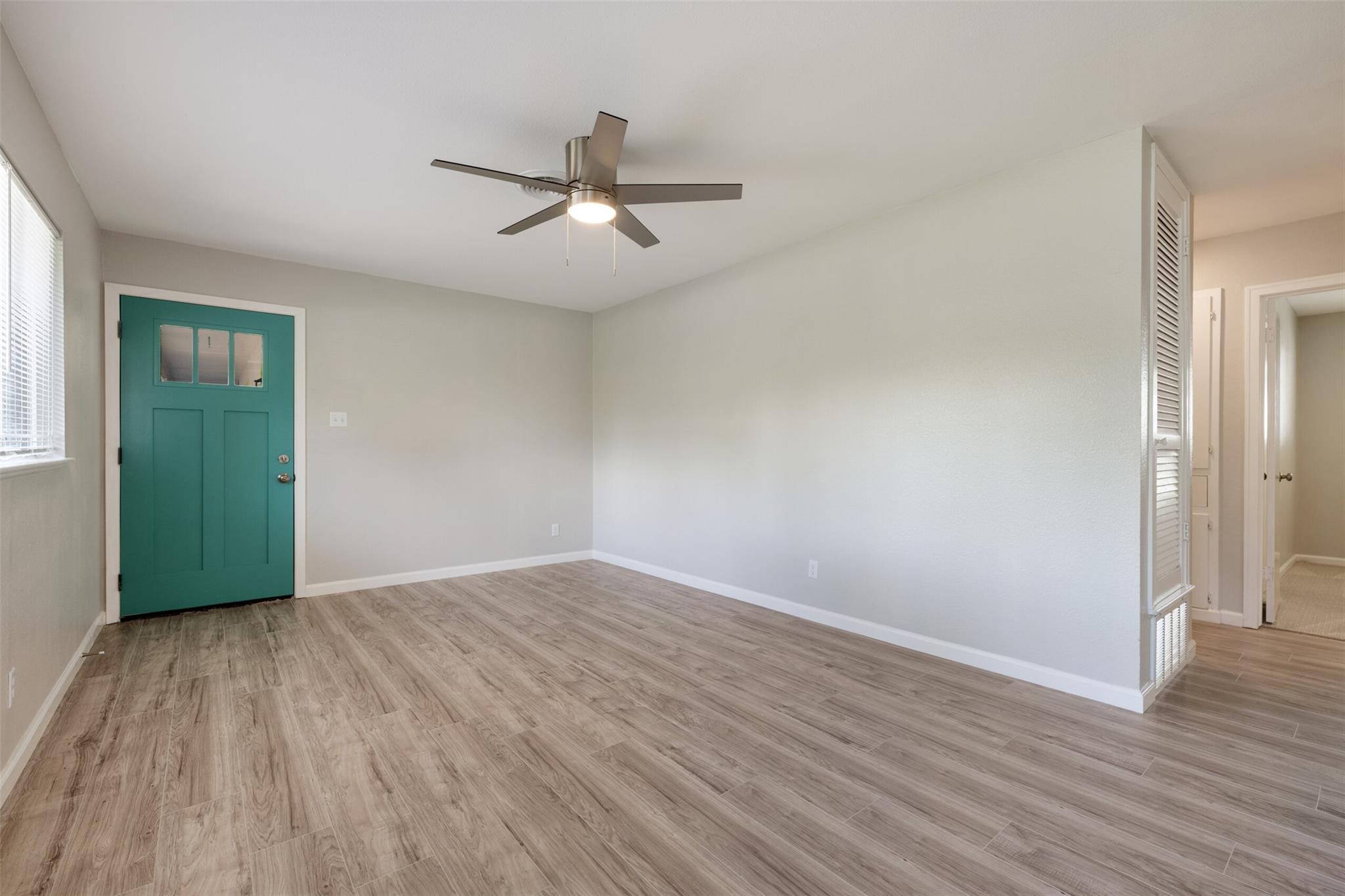 1513 Braes Ridge Dr #b Property Photo 7