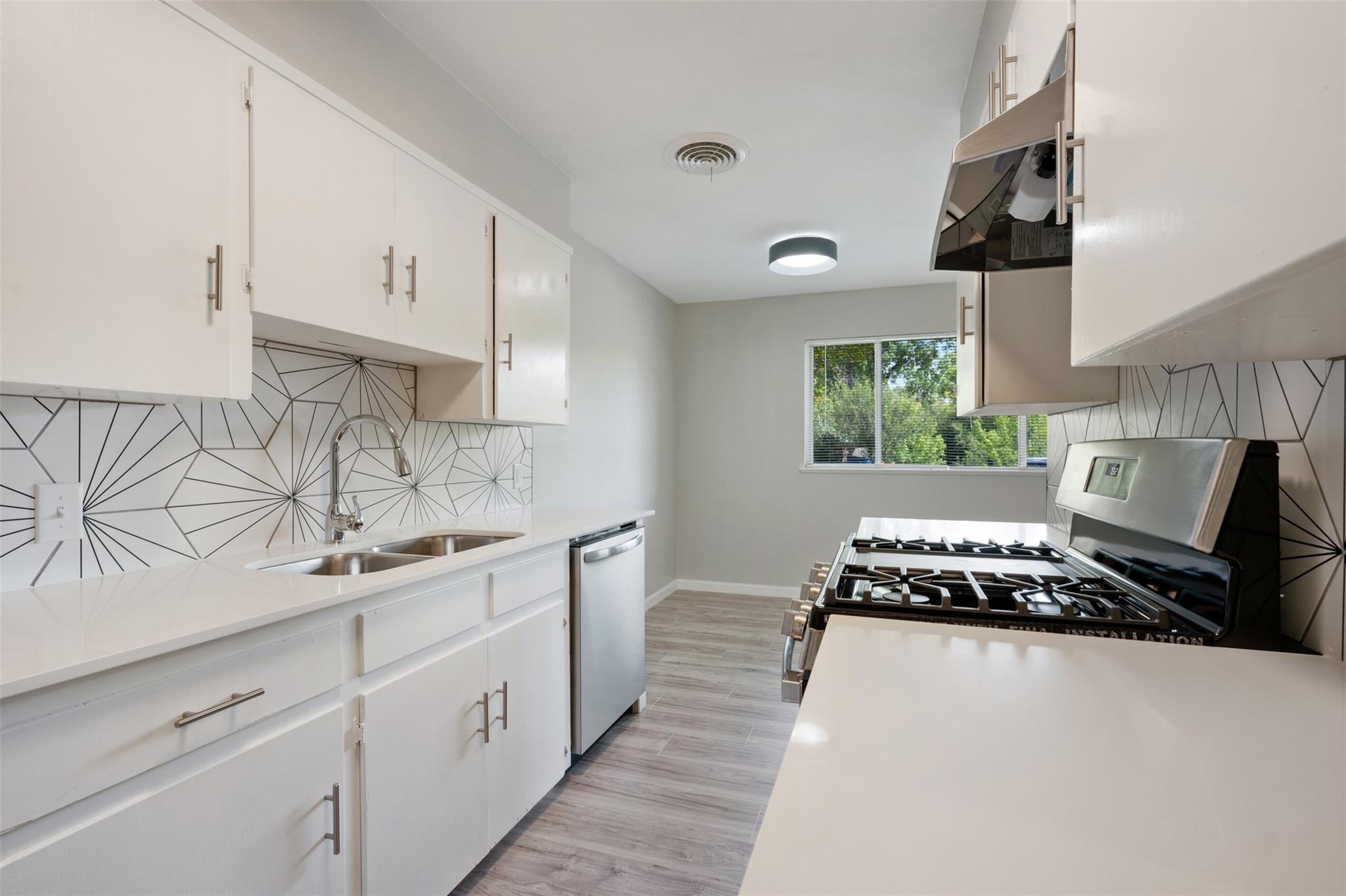 1513 Braes Ridge Dr #b Property Photo 14