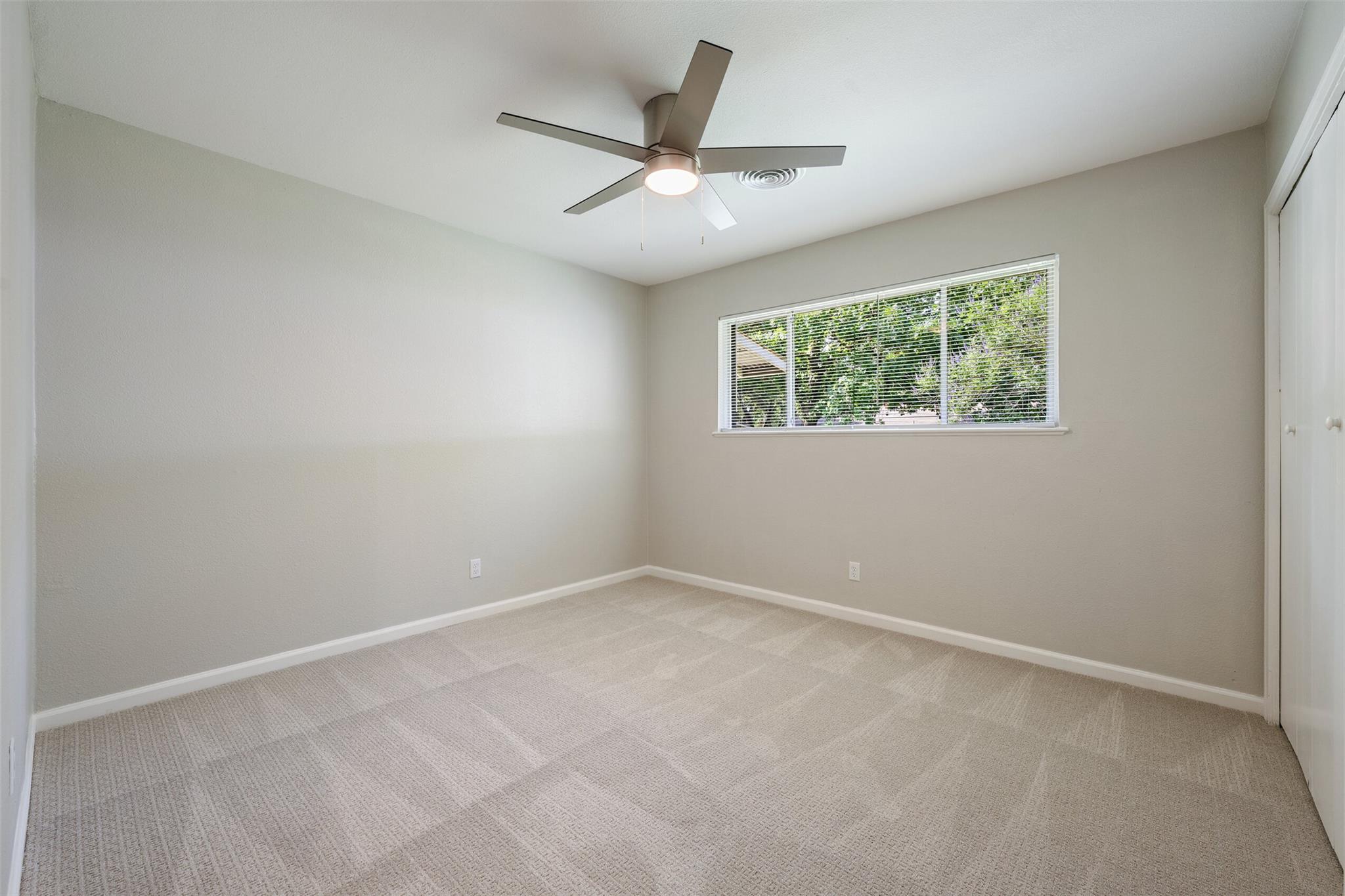 1513 Braes Ridge Dr #b Property Photo 16