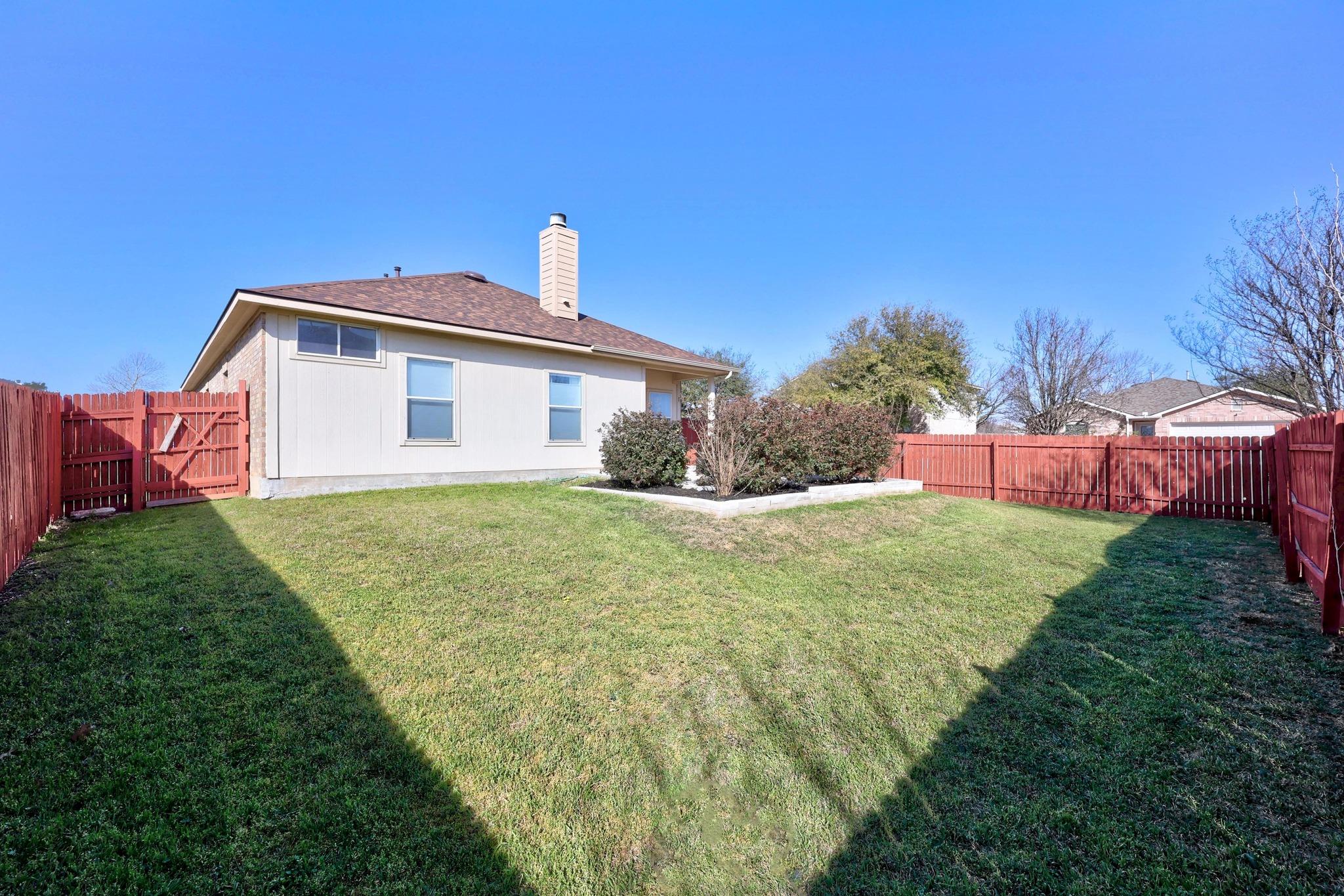 810 Estancia Way Property Photo 26