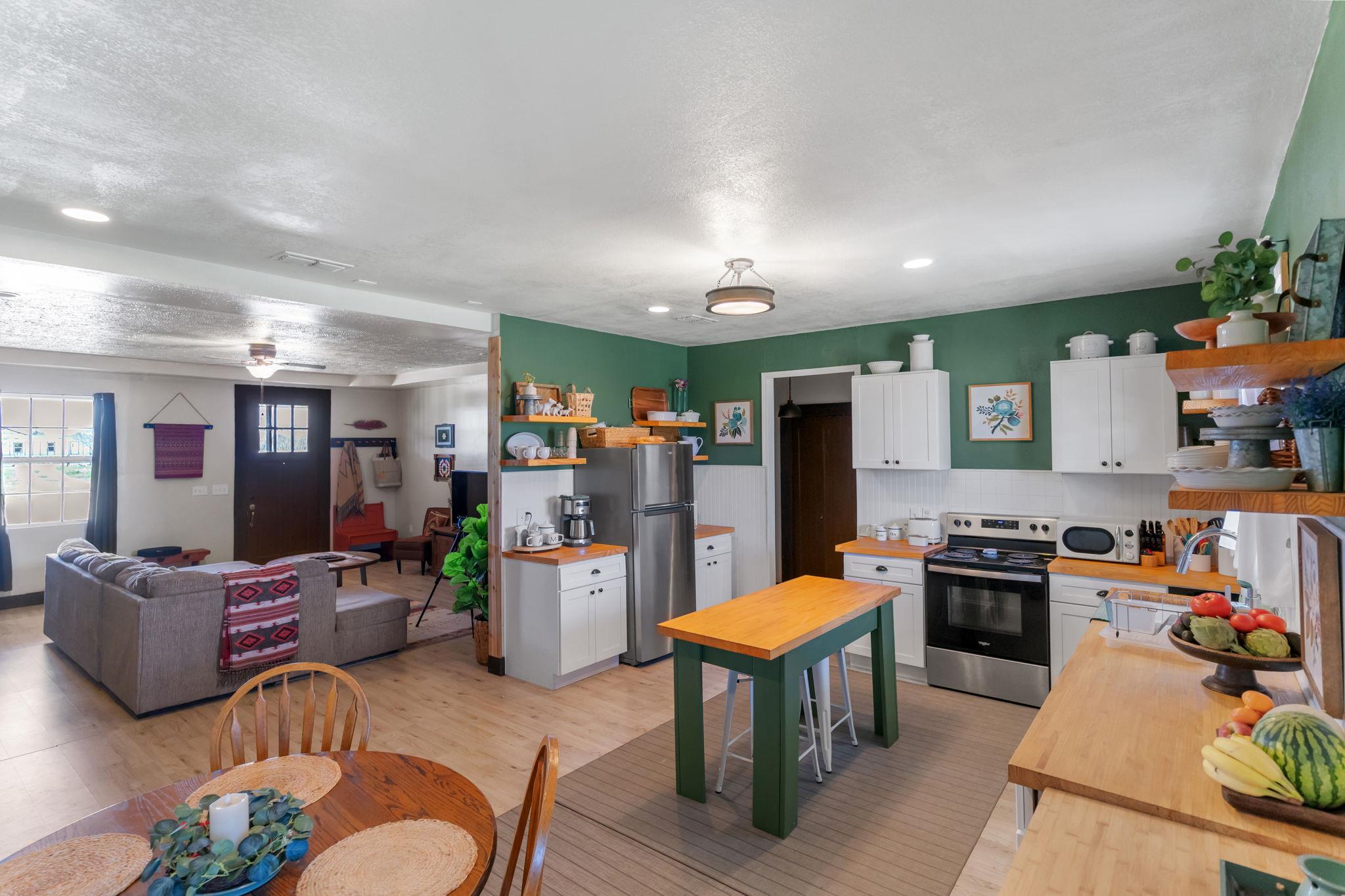8034207 Property Photo 14